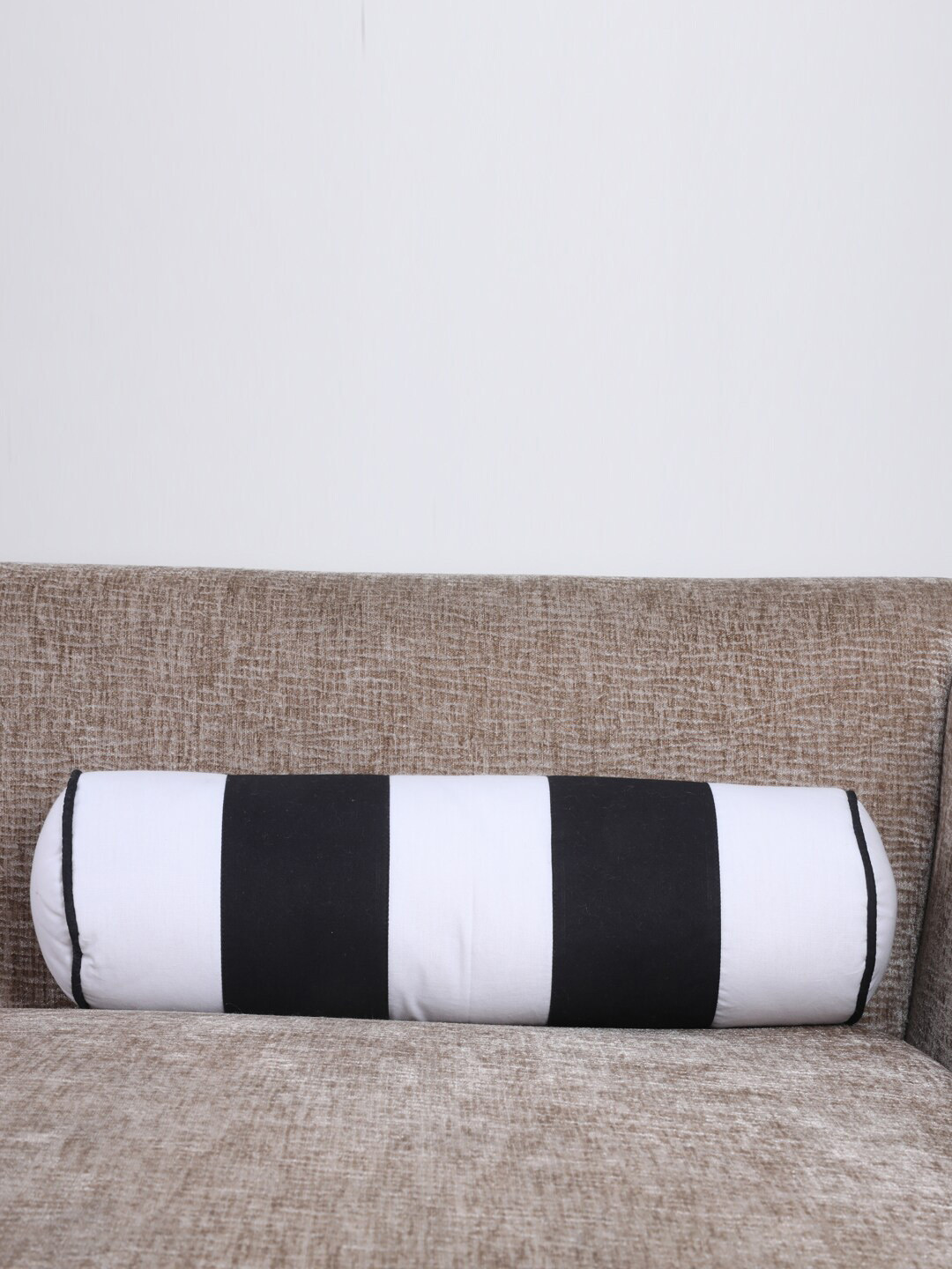 

My Gift Booth Black & White Striped Cylindrical Cushion