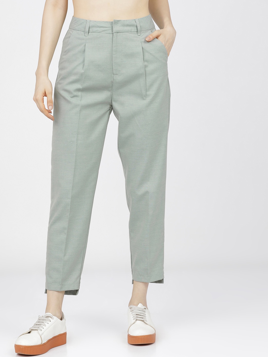 

Tokyo Talkies Women Green Tapered Fit Pleated Trousers