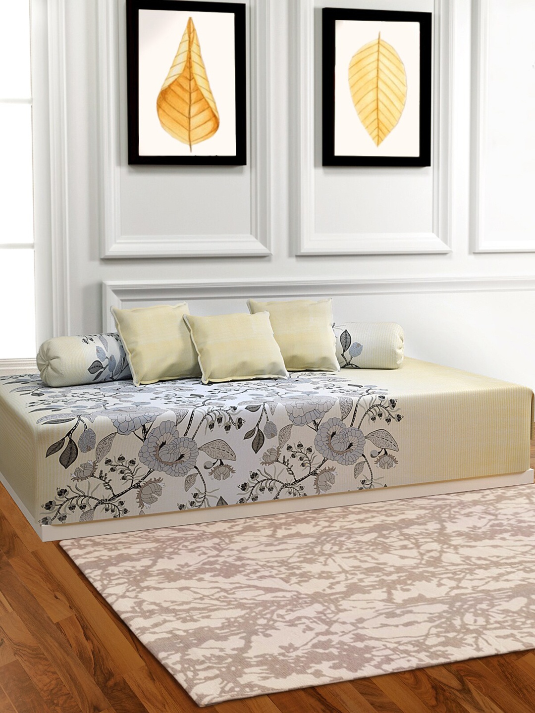 

ROMEE Set Of 6 Grey & Yellow Printed Bedsheet With Bolster & Cushion Covers