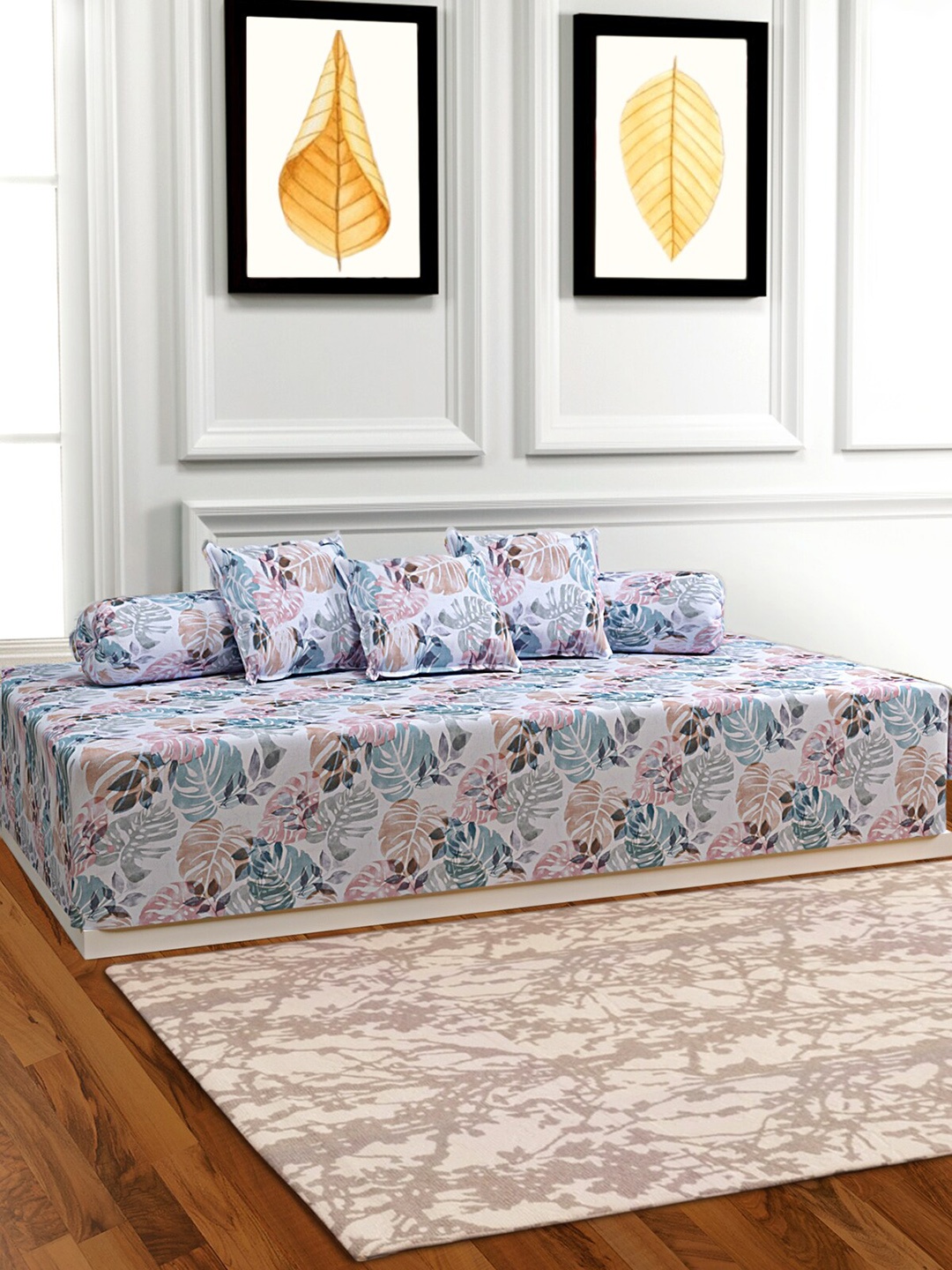 

ROMEE Set of 6 Blue & Brown Printed Bedsheet With Bolster & Cushion Covers