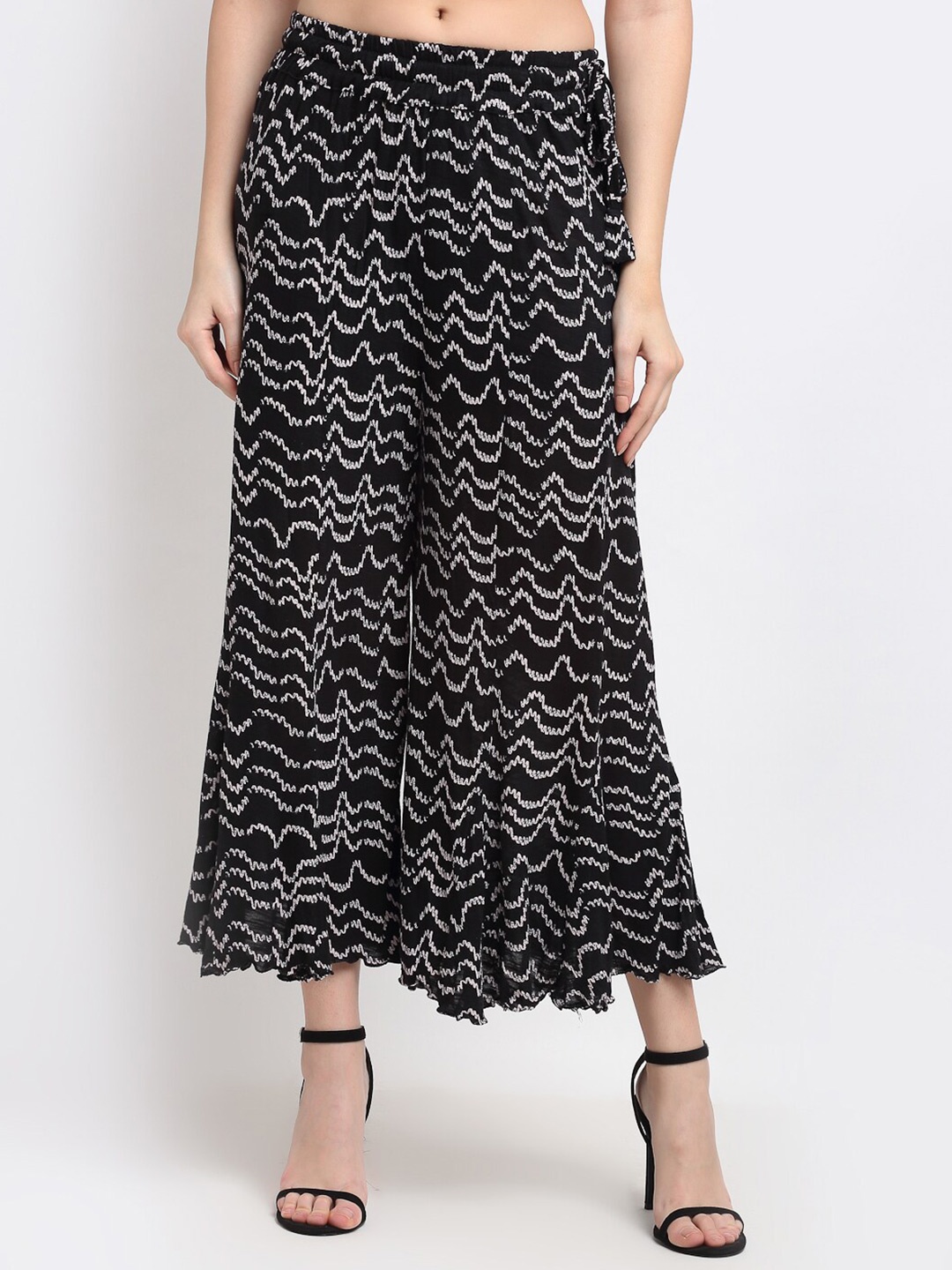 

TAG 7 Women Black & White Geometric Printed Flared Palazzos