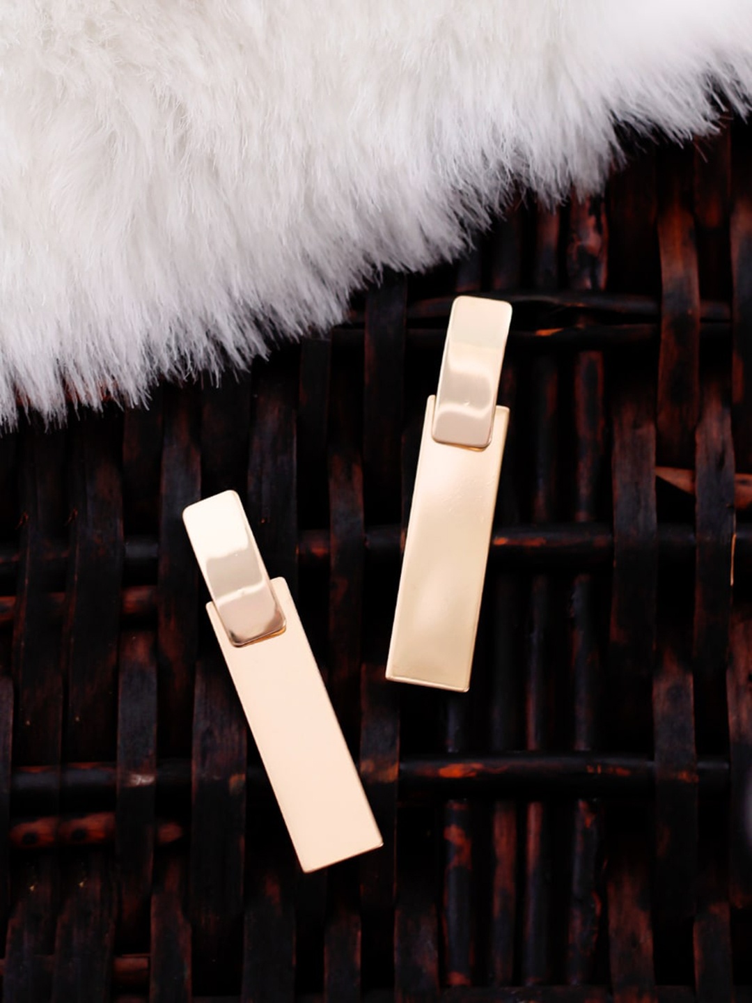 

Bellofox Gold-Toned Gold Plated Contemporary Drop Earrings