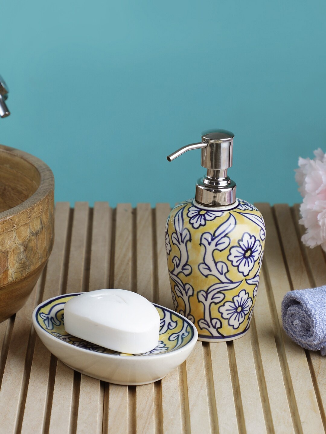 

VarEesha Set of 2 Yellow & White Floral Printed Ceramic Bath Accessories