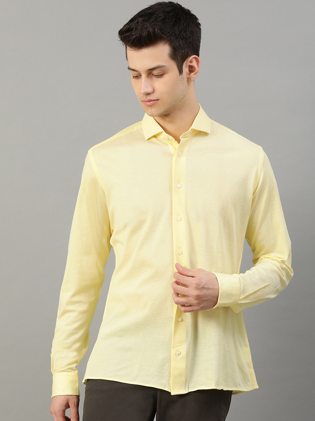 

Bruun & Stengade Men Yellow Slim Fit Opaque Casual Shirt