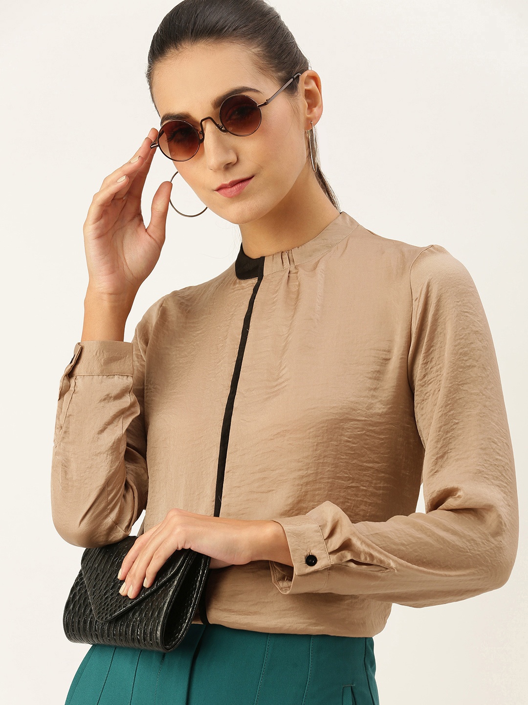 

AND Beige Colourblocked Regular Top