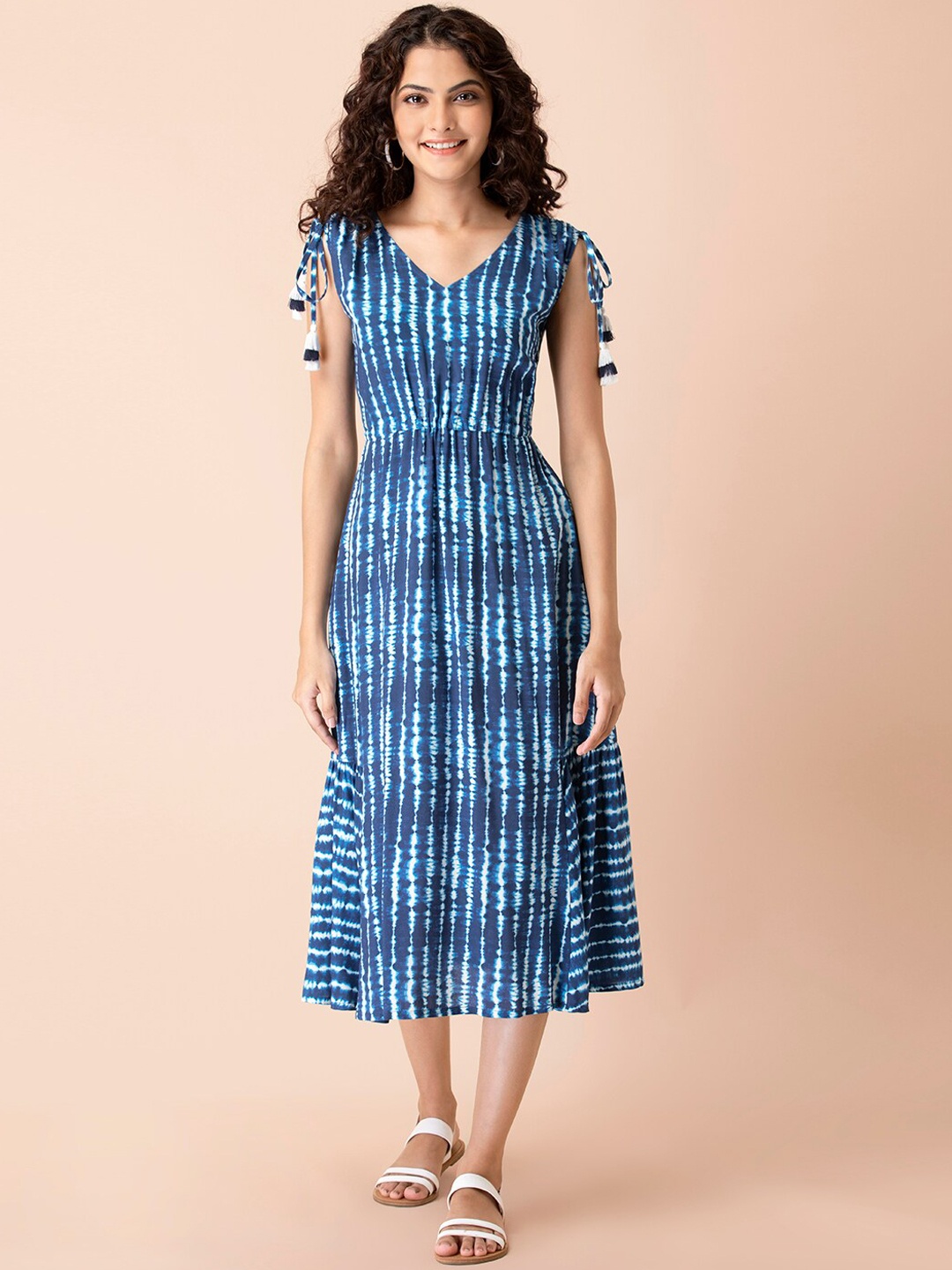 

INDYA Blue Bandhej Tie-Shoulder Dress