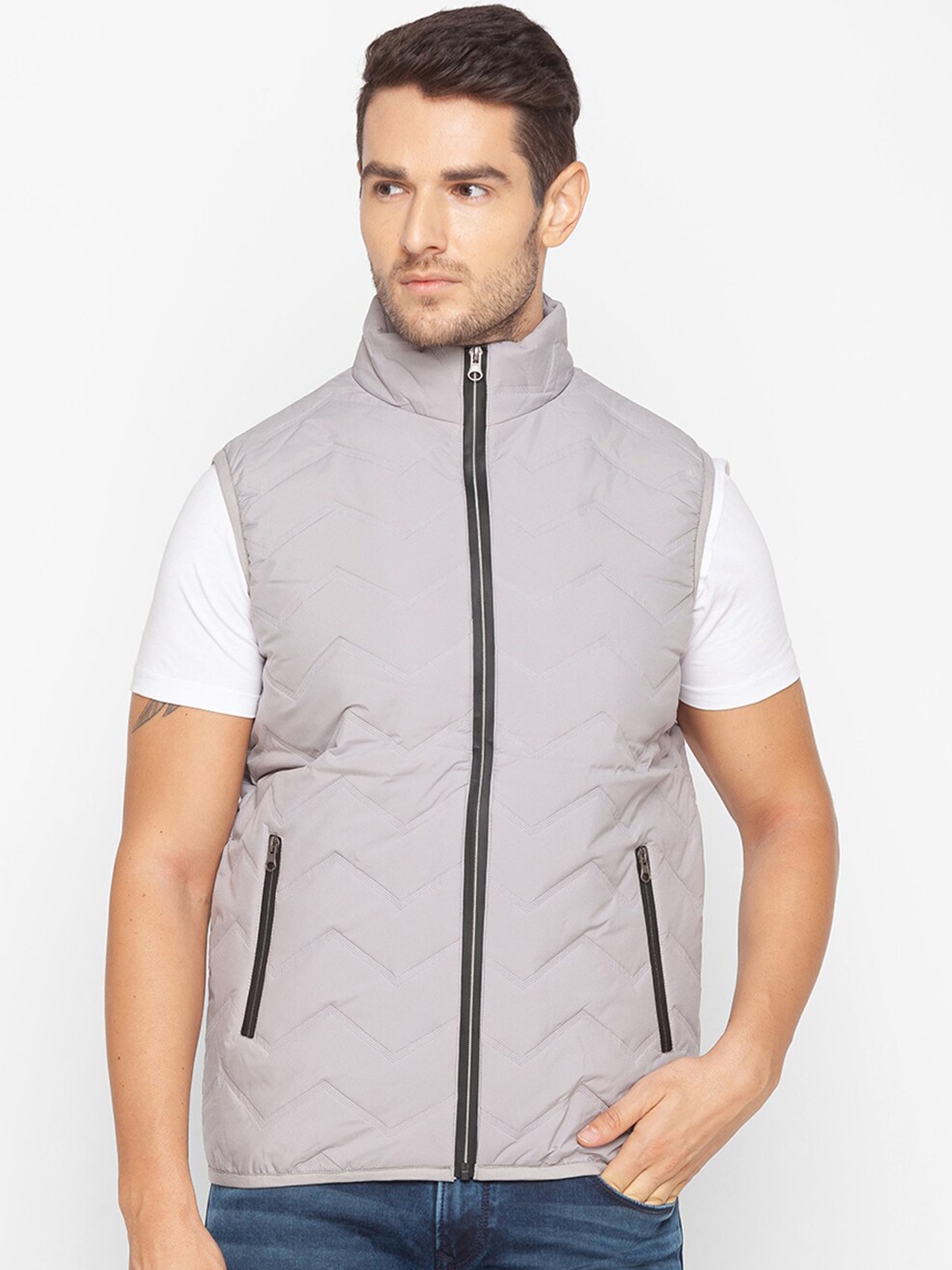 

SPYKAR Men Grey Puffer Jacket