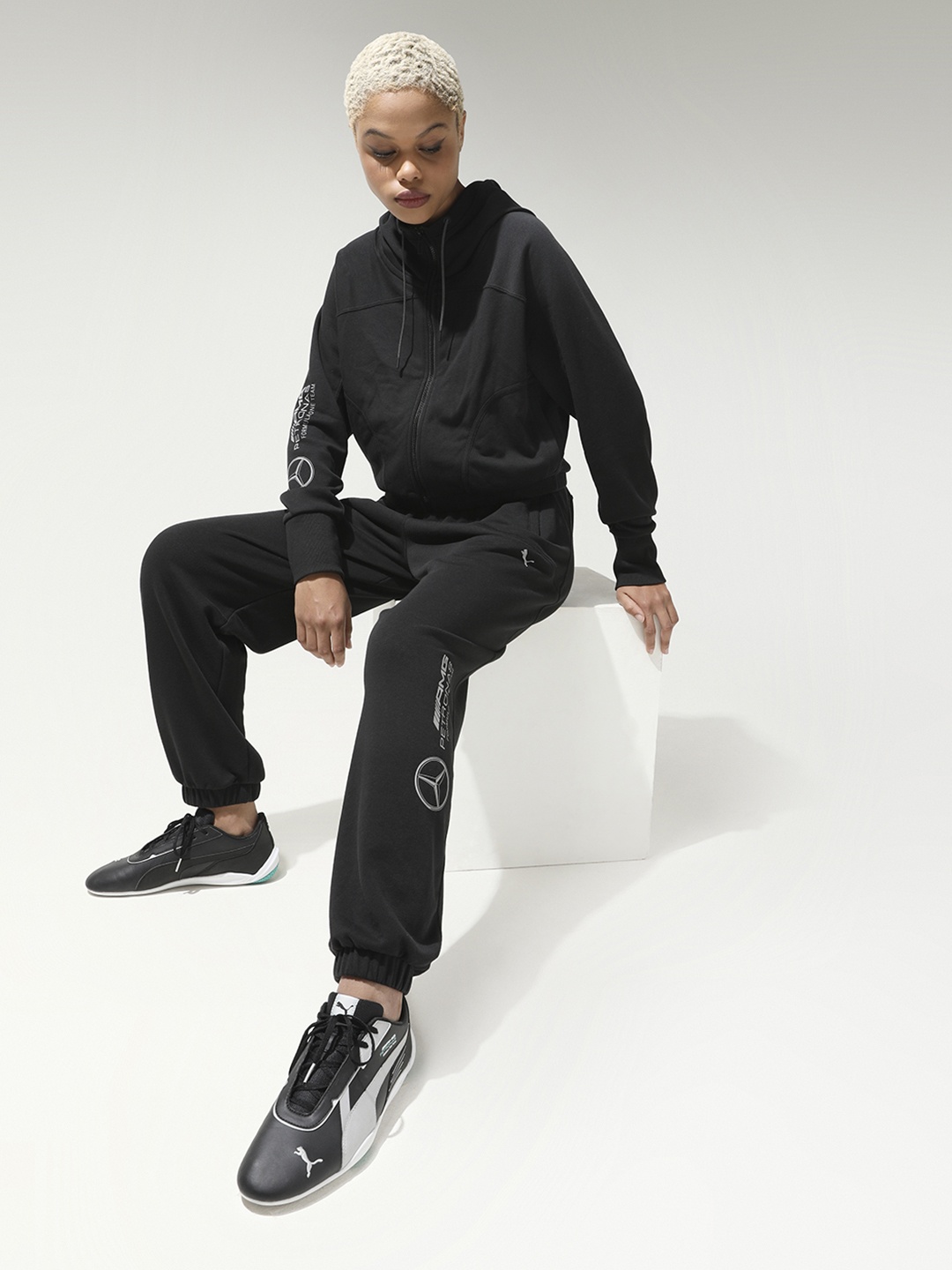

PUMA Motorsport Women Black Mercedes F1 Printed Sweat Pants