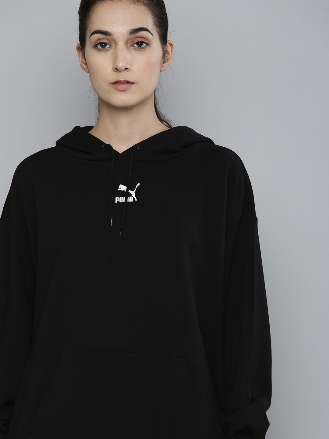 

Puma Women Black Solid Classics Oversized Loose Hooded Sweatshirt