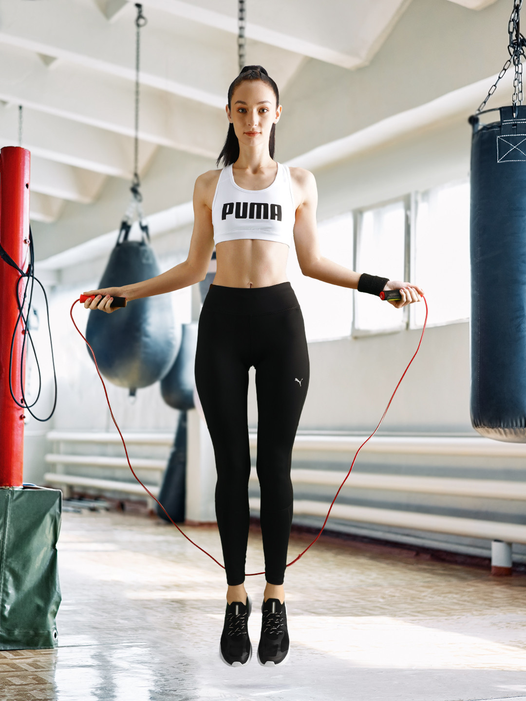 

Puma Women Black Solid Slim Fit dryCELL Running Tights