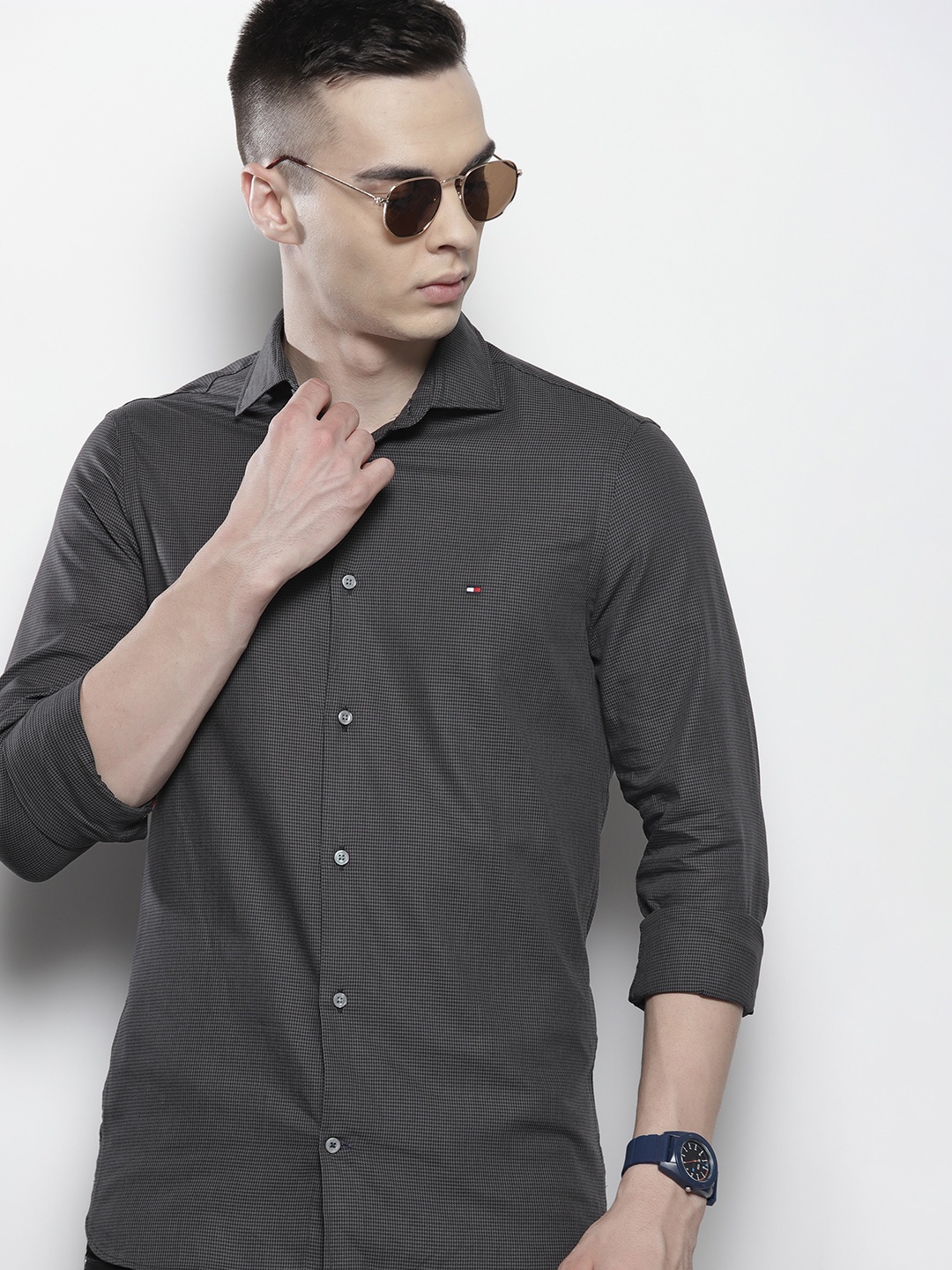 

Tommy Hilfiger Men Slim Fit Checked Casual Shirt, Charcoal