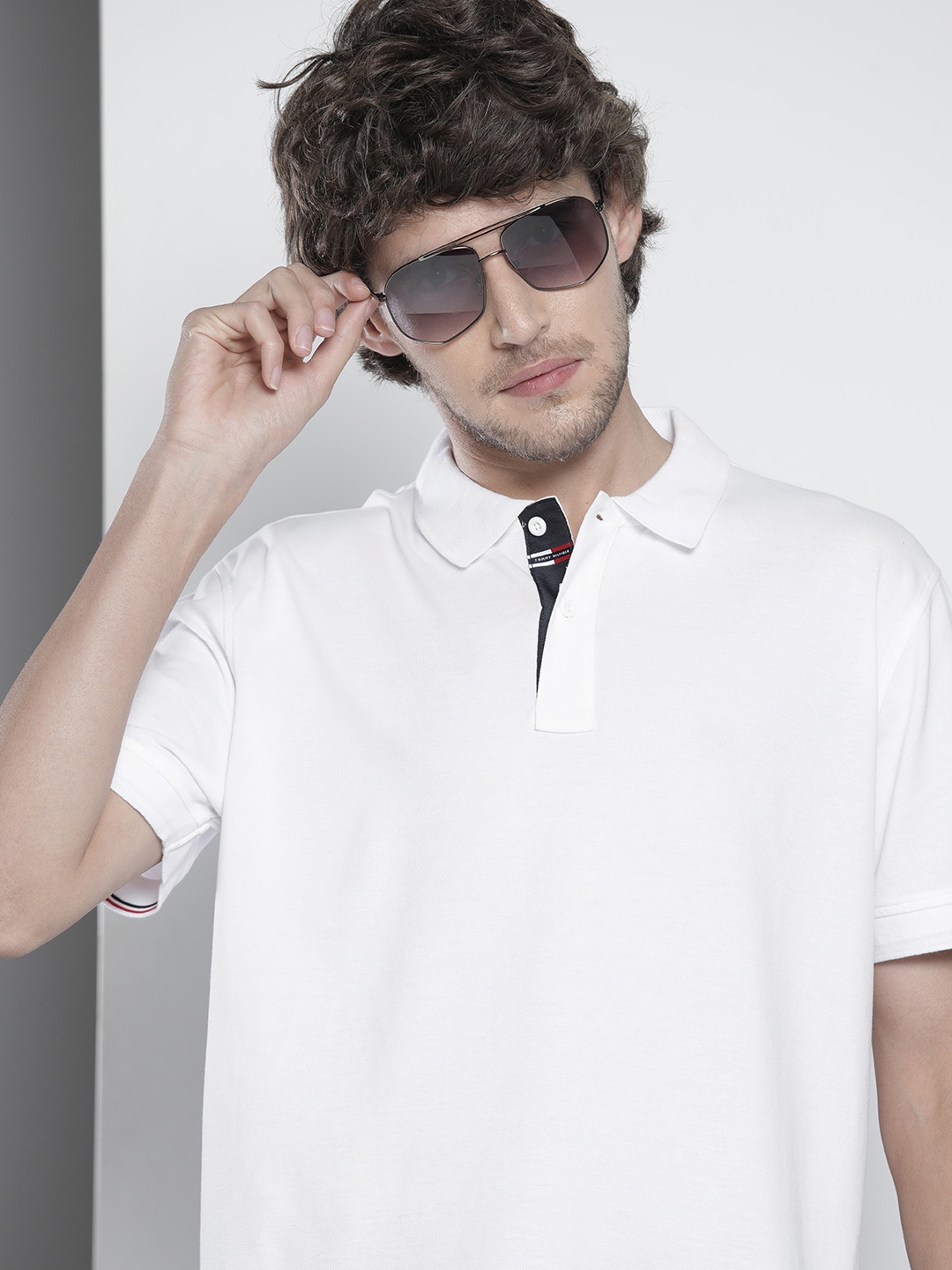 

Tommy Hilfiger Men White Polo Collar Solid Organic Cotton T-shirt