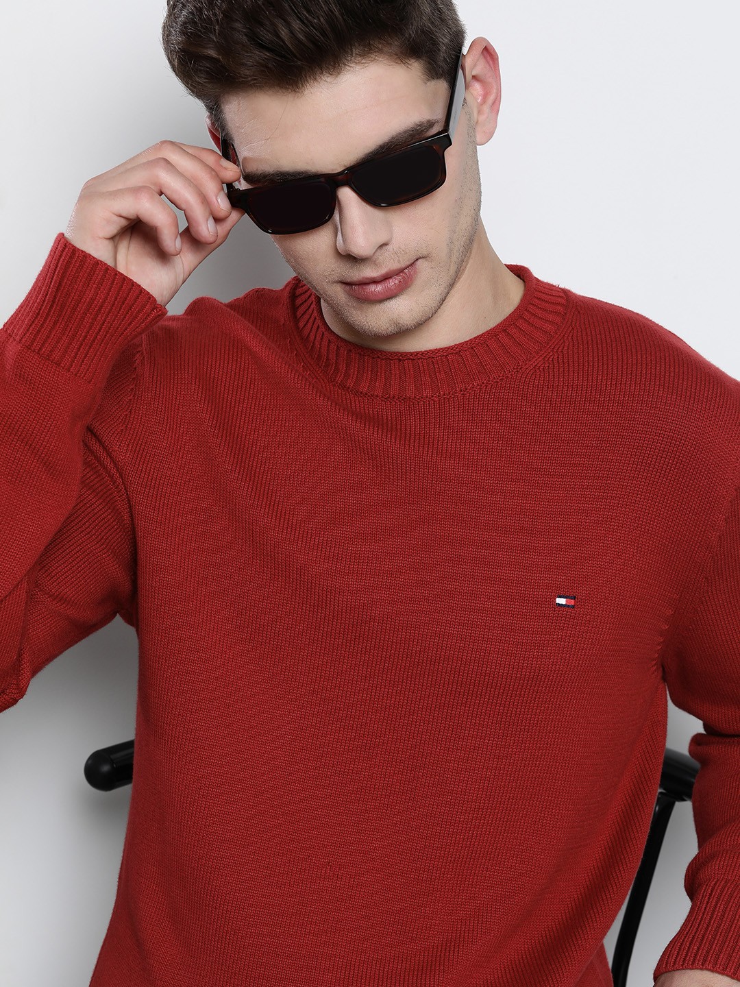 

Tommy Hilfiger Men Red Self-Design Organic Cotton Pullover Sweater