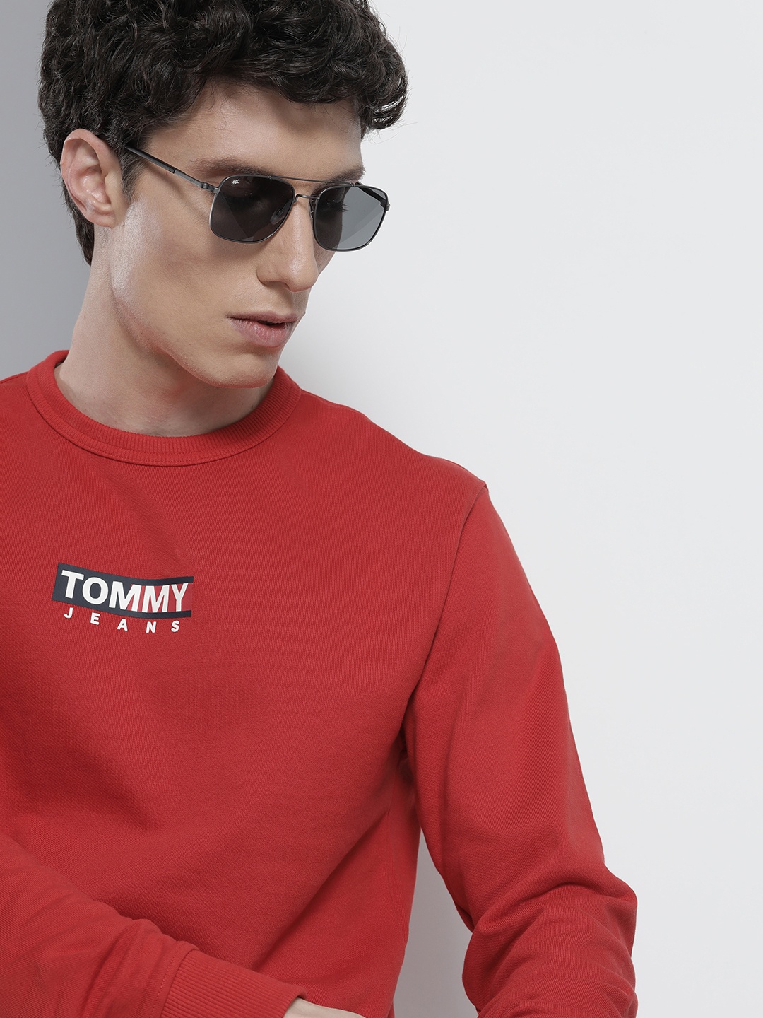 

Tommy Hilfiger Men Red Printed Sweatshirt