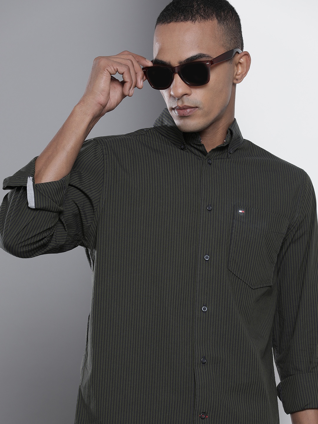 

Tommy Hilfiger Men Olive Green &Navy Blue Striped Regular fit Casual Shirt