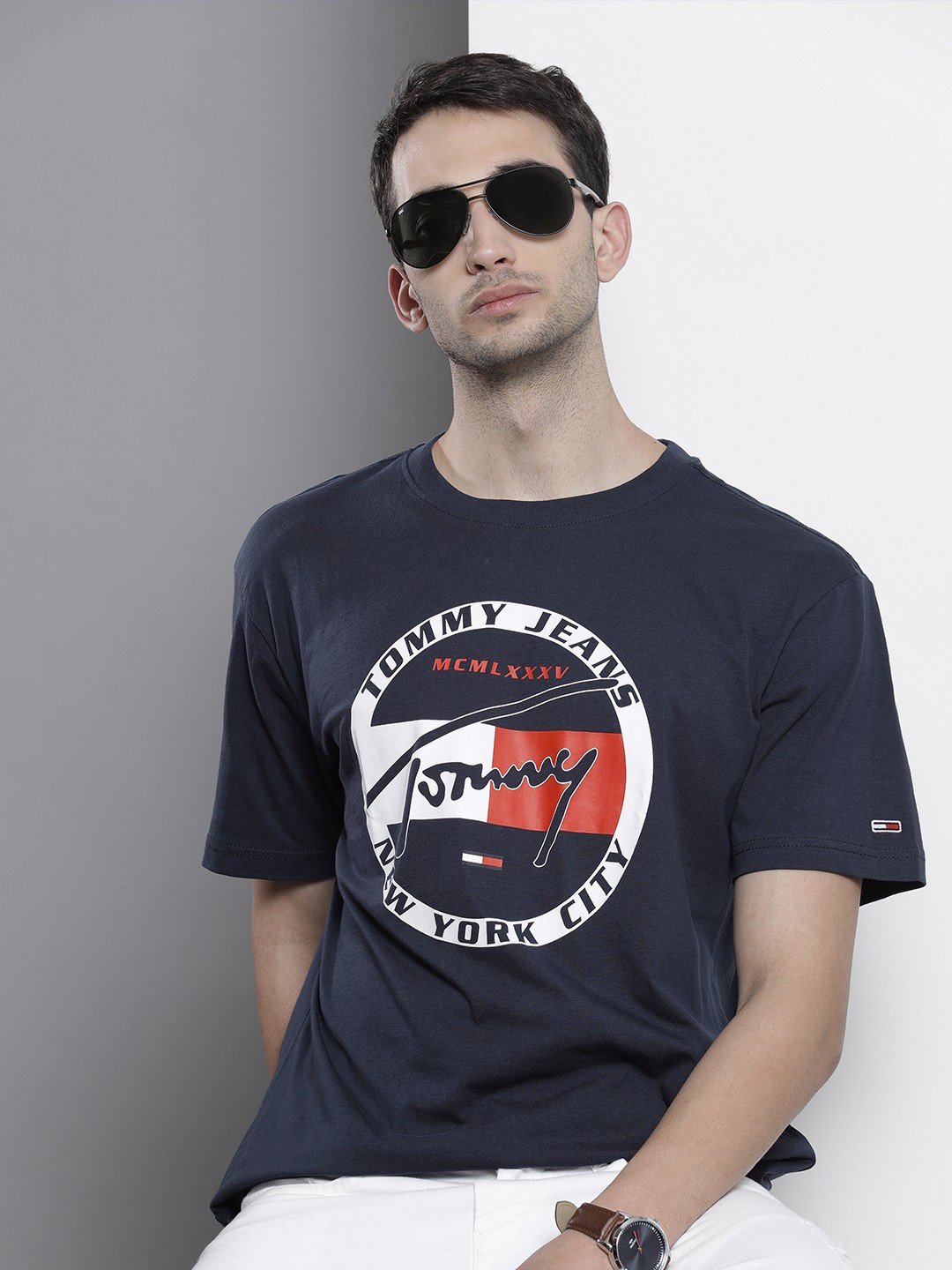 

Tommy Hilfiger Men Navy Blue Brand Logo Printed Pure Cotton T-shirt