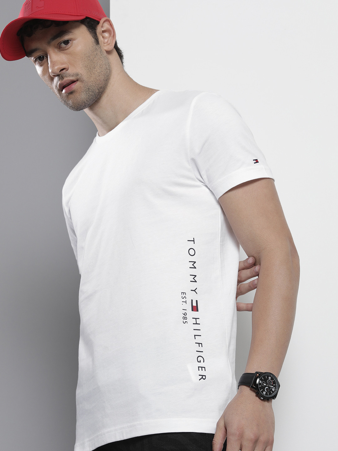 

Tommy Hilfiger Men White Typography Printed Organic Cotton T-shirt
