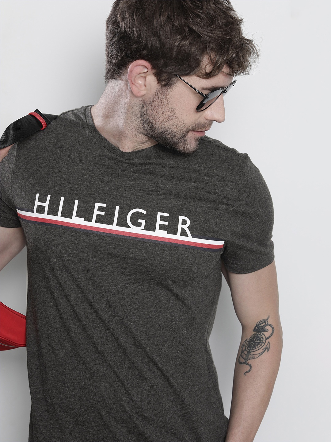 

Tommy Hilfiger Men Grey Melange Brand Logo Printed Pure Cotton T-shirt