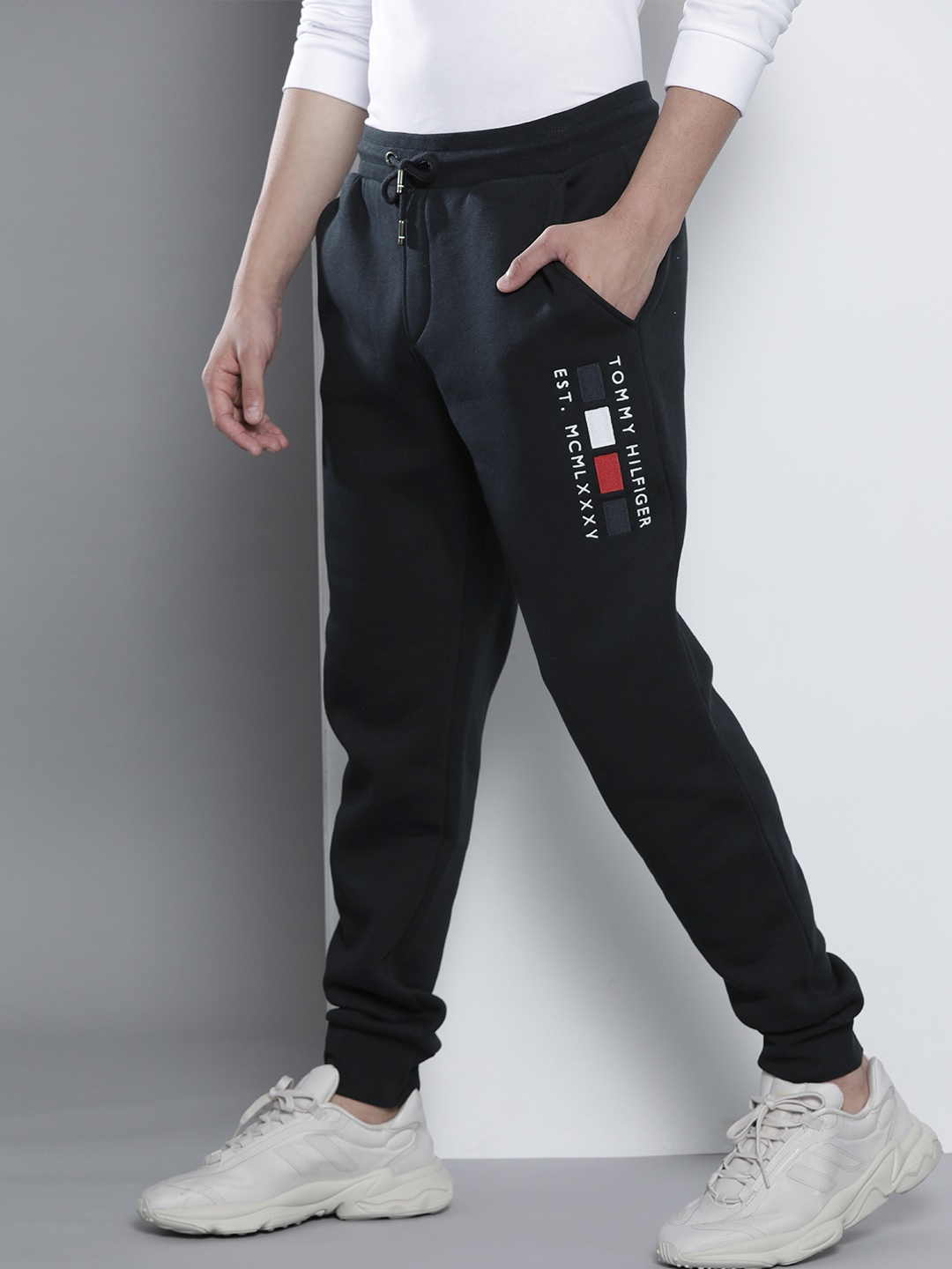 

Tommy Hilfiger Brand Logo Embroidered Navy Blue Track Pants