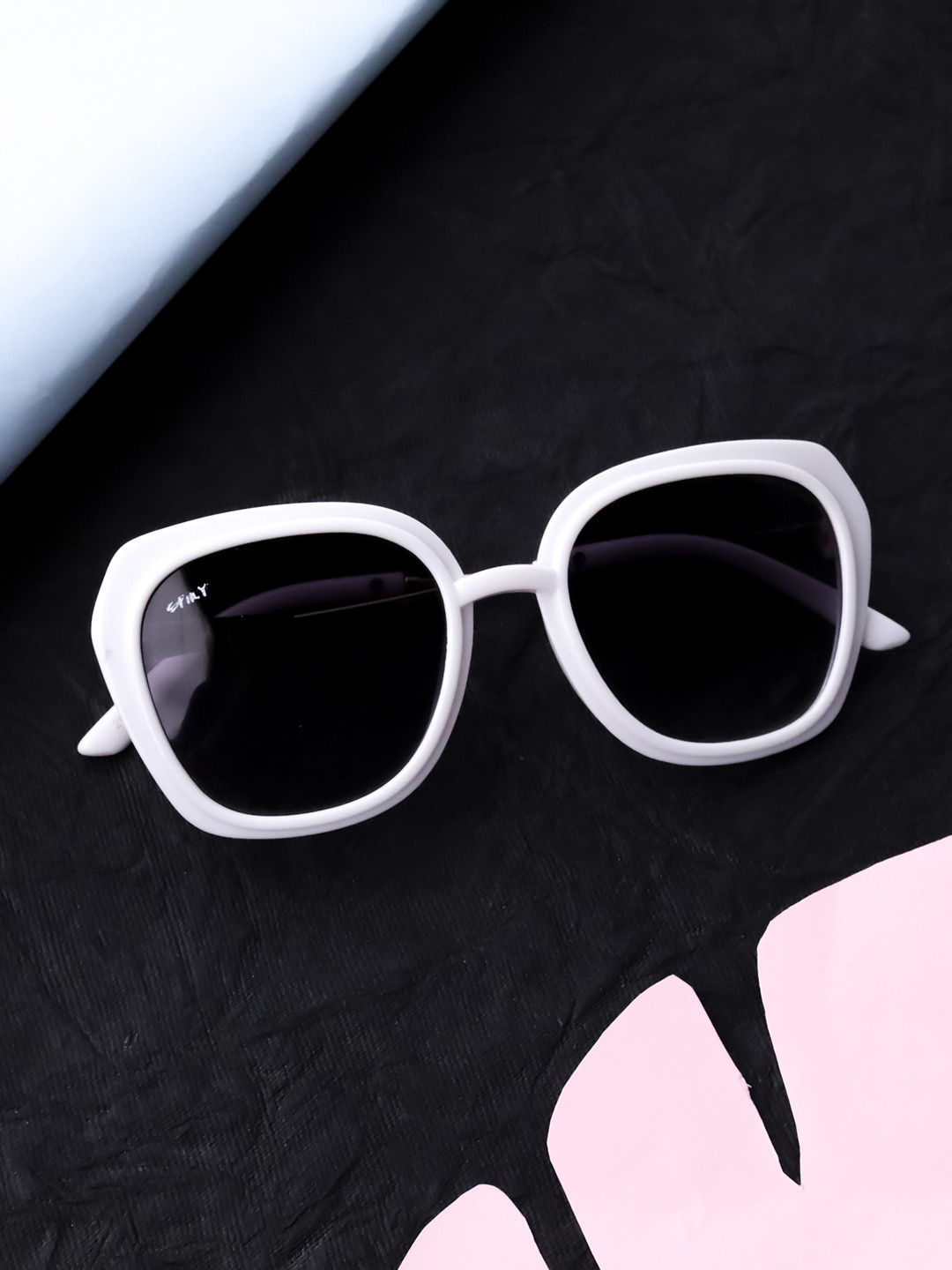 

Spiky Unisex Kids Blue Lens & Blue Square Sunglasses with UV Protected Lens