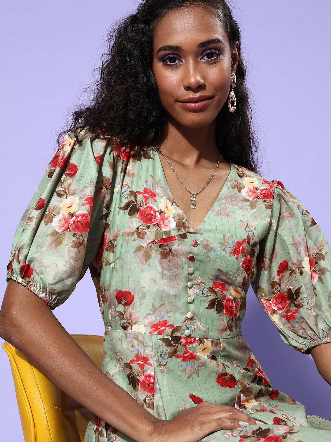 

MAGRE Women Gorgeous Green Floral Dress