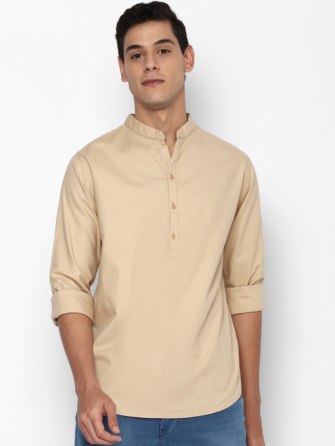 

FOREVER 21 Men Beige Slim Fit Mandarin Collar Opaque Casual Shirt