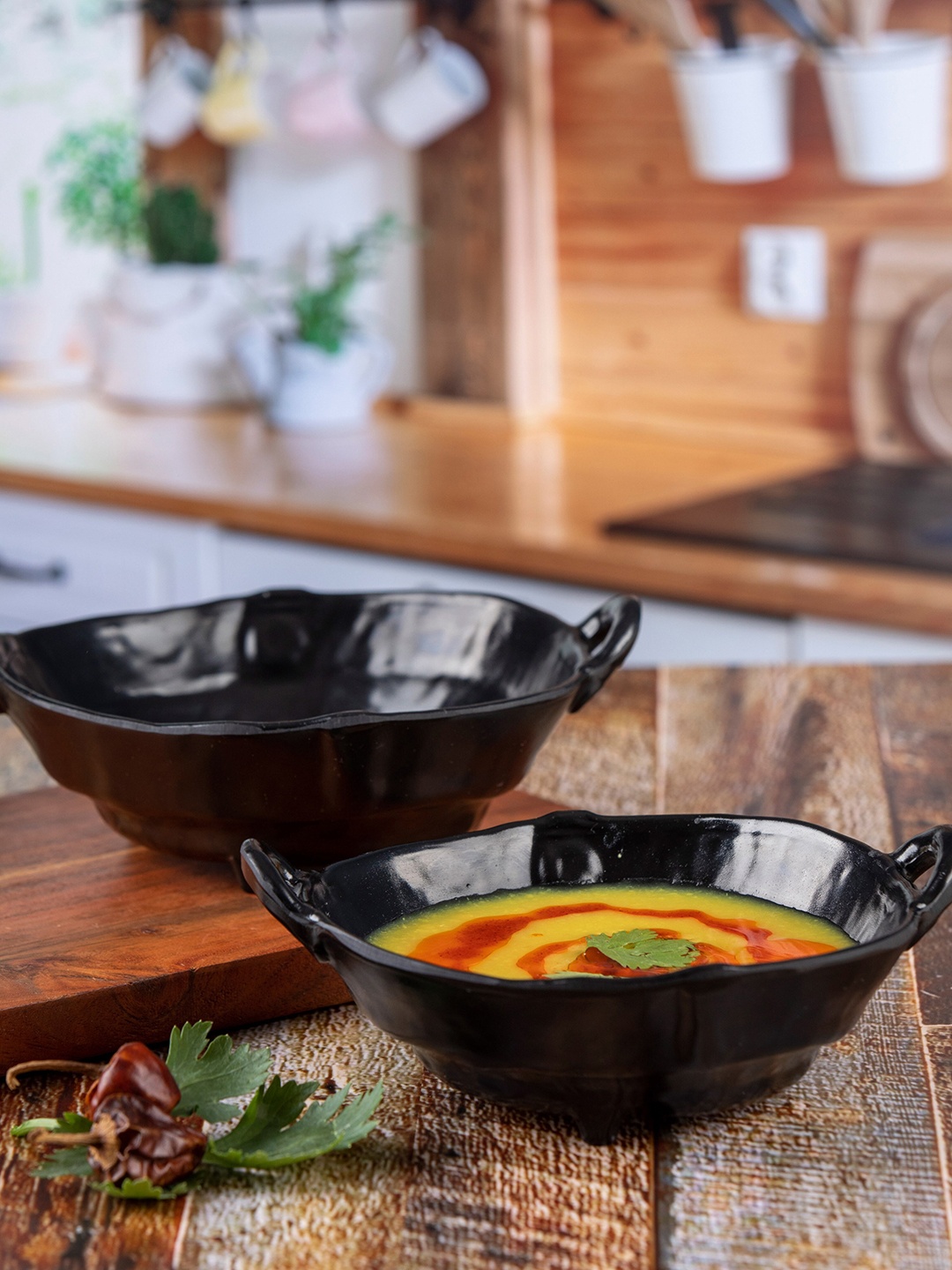 

GOODHOMES Set Of 2 Black Solid Melamine Kadhai-Shape Serving Bowls - Big