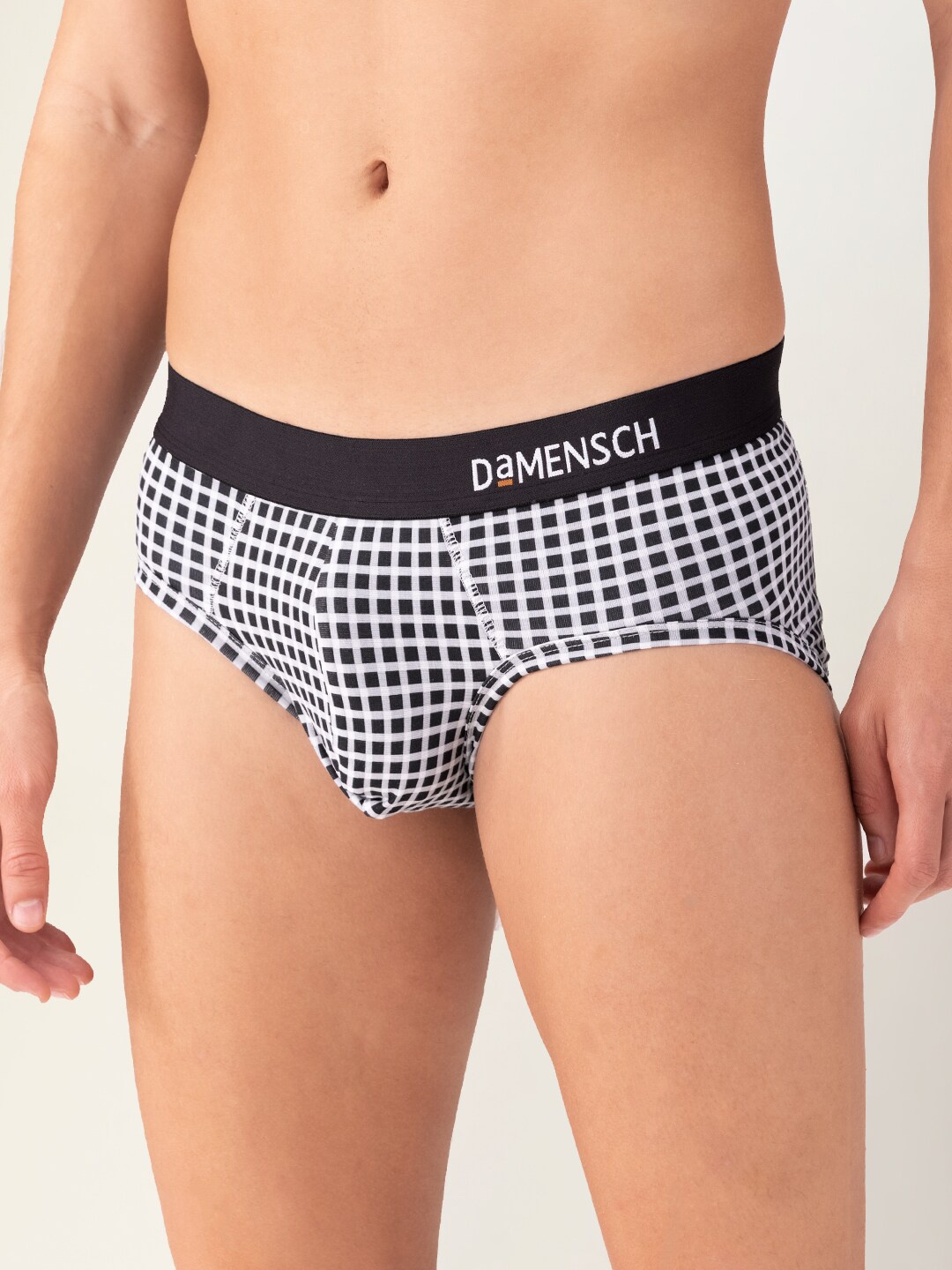 

DaMENSCH DEO-SOFT Printed Premium Egyptian Cotton-Modal Blend Briefs, Black
