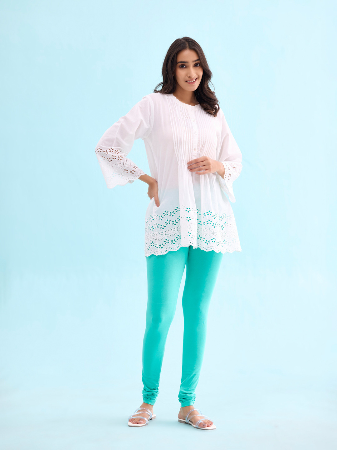 

Go Colors Women Sea Green Solid Churidar-Length Leggings