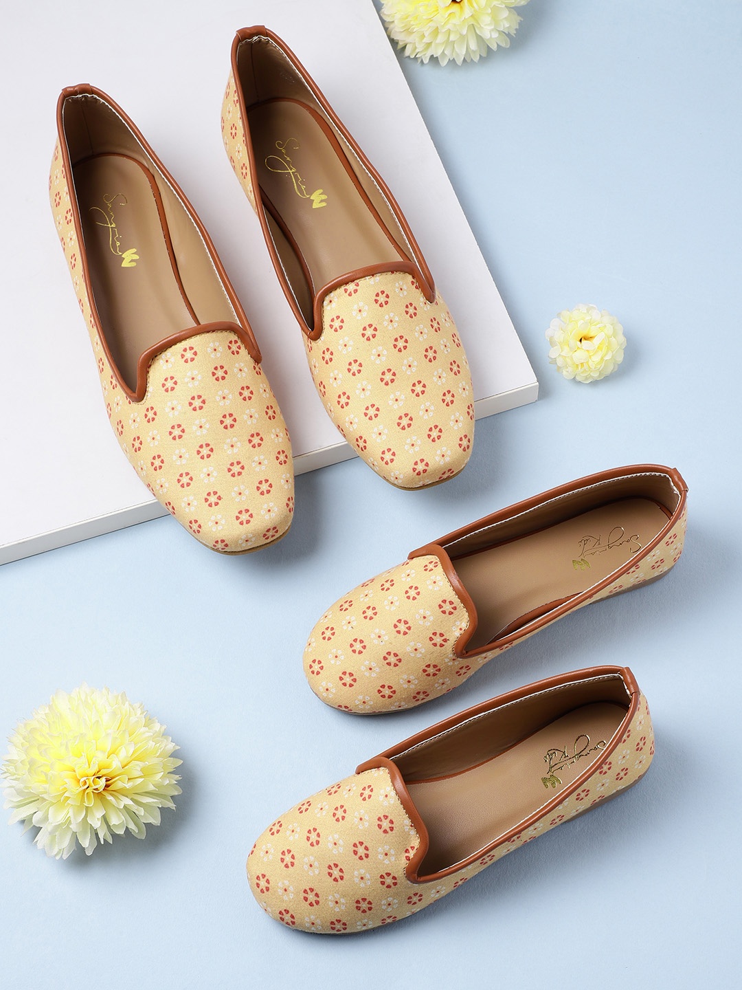

Sangria Girls Mustard Yellow & Red Floral Print Ballerinas
