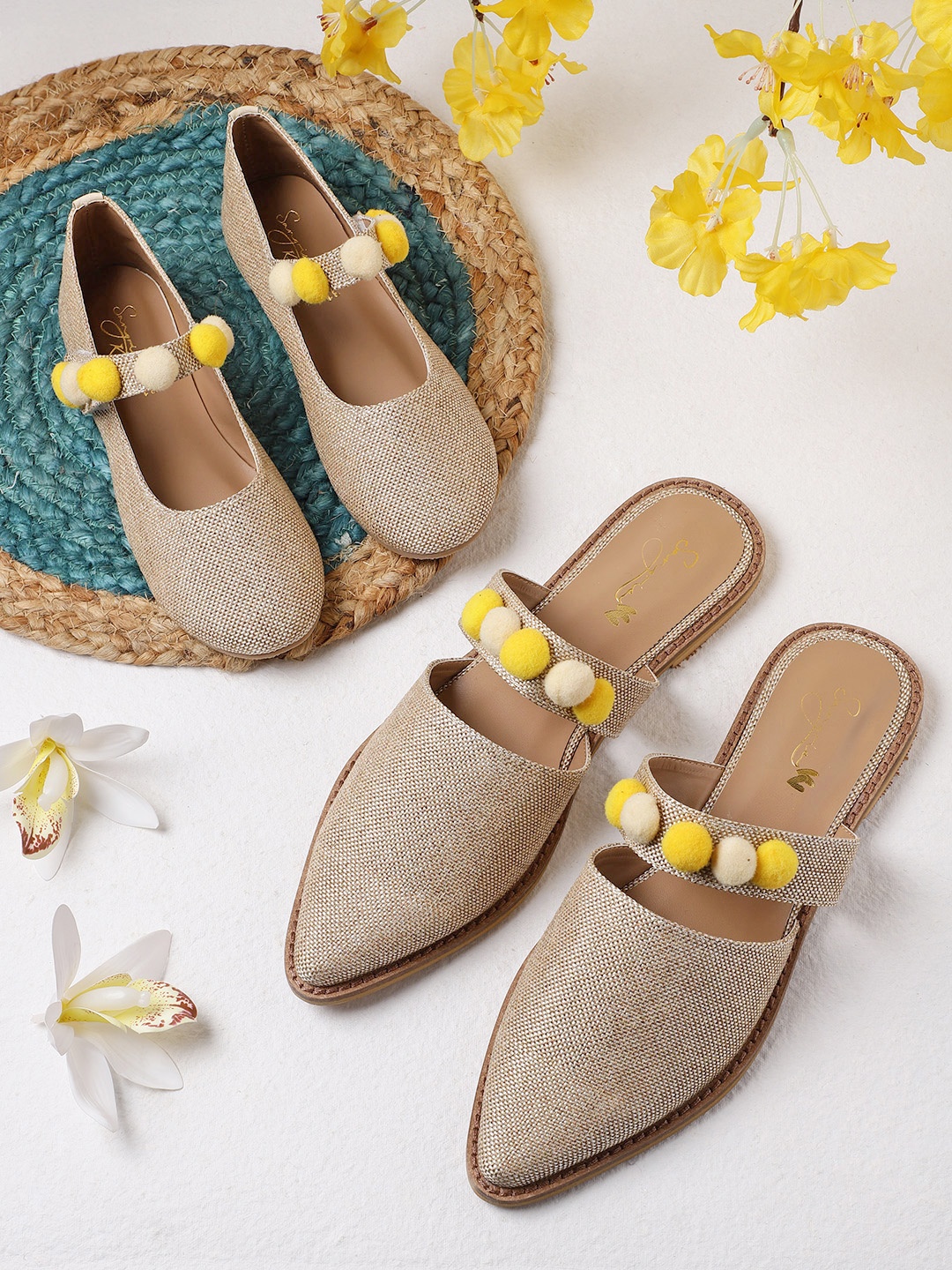 

Sangria Girls Beige & Yellow Woven Design Pom-Pom Detail Ballerinas