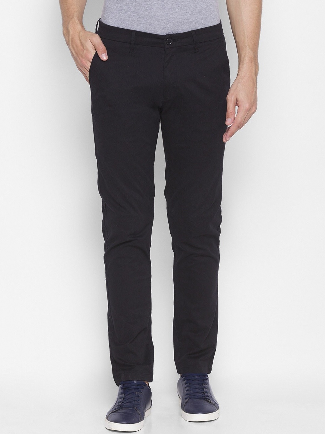 

SPYKAR Men Black Straight Fit Pure Cotton Trousers