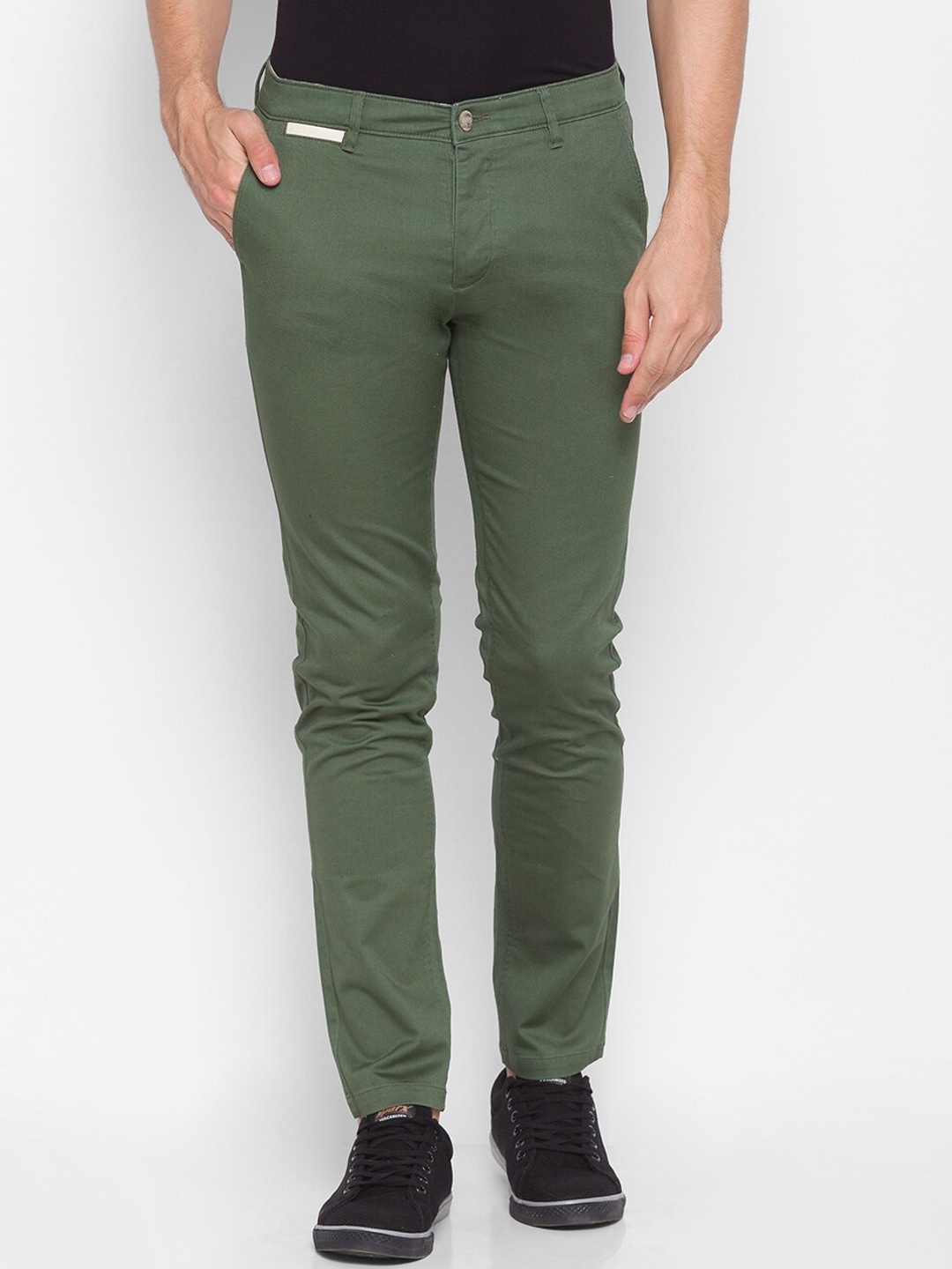 

SPYKAR Men Olive Green Straight Fit Low-Rise Pure Cotton Trousers