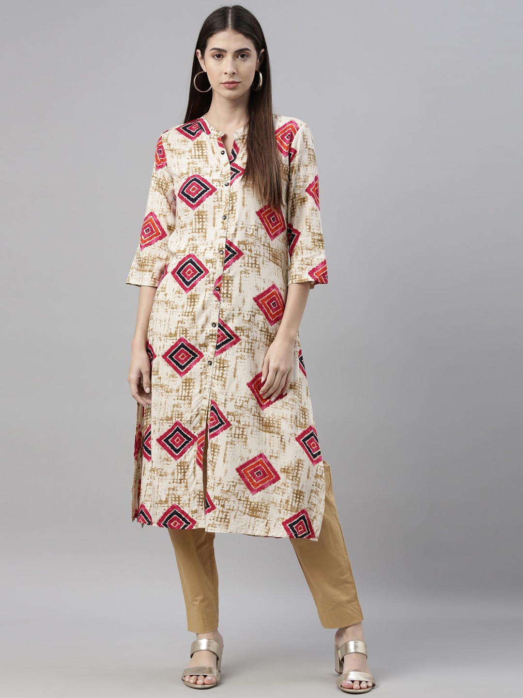 

Alena Women Beige & Red Geometric Printed Kurta