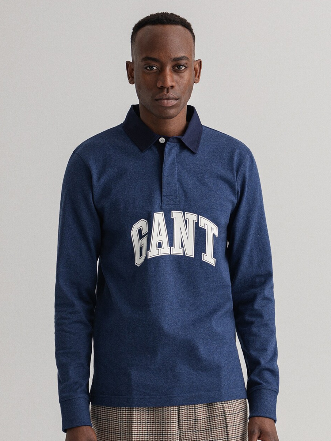 

GANT Men Blue Typography Printed Polo Collar Slim Fit T-shirt