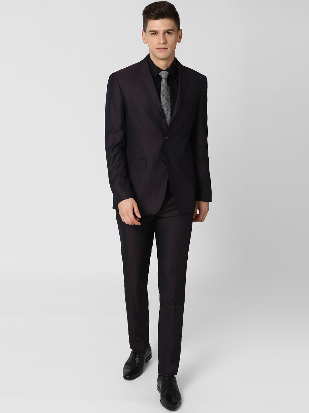 

Peter England Elite Men Black Solid Slim-Fit Single-Breasted Two-Piece Formal Suit