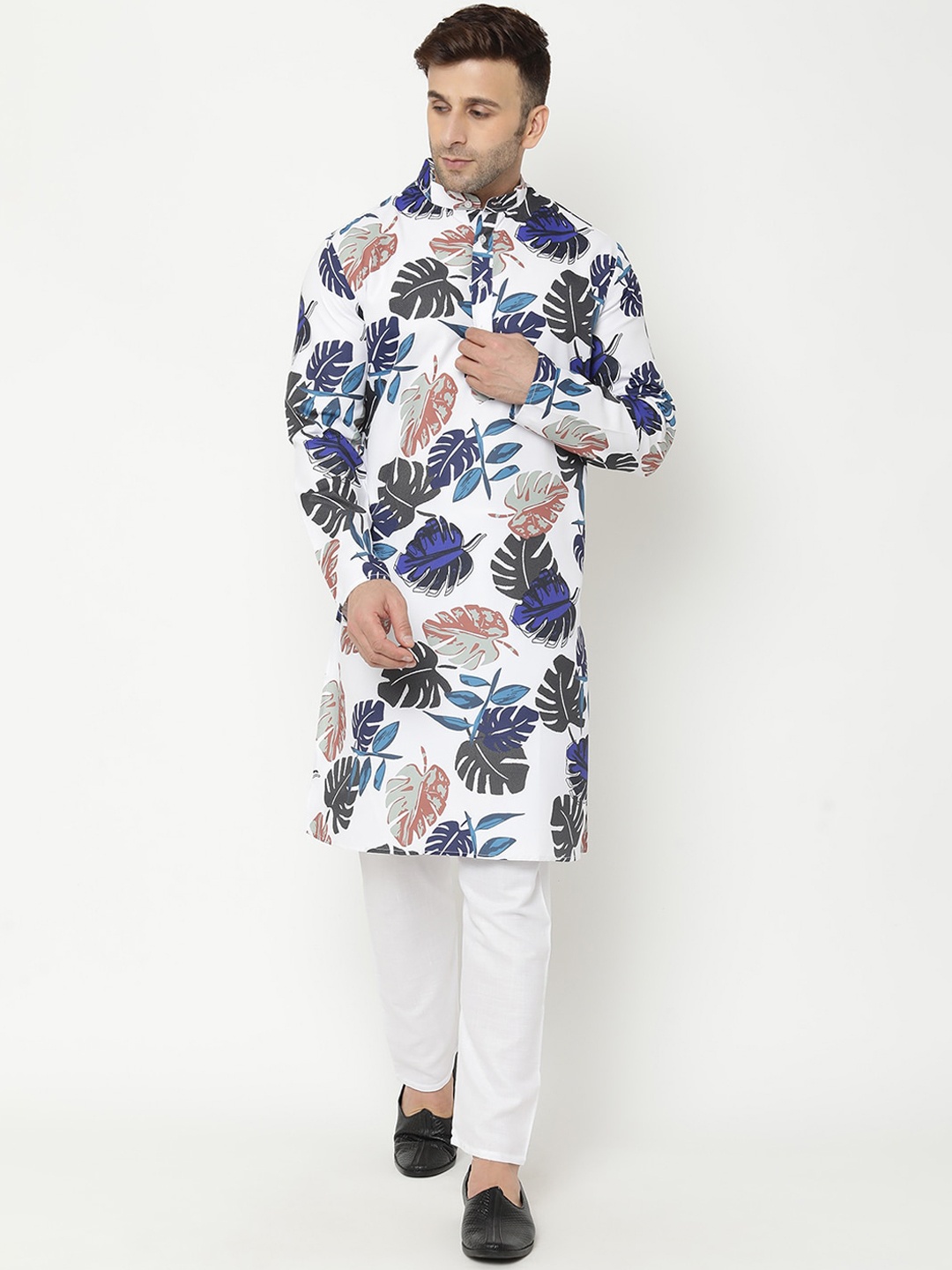 

Hangup Men White & Brown Floral Printed Kurta