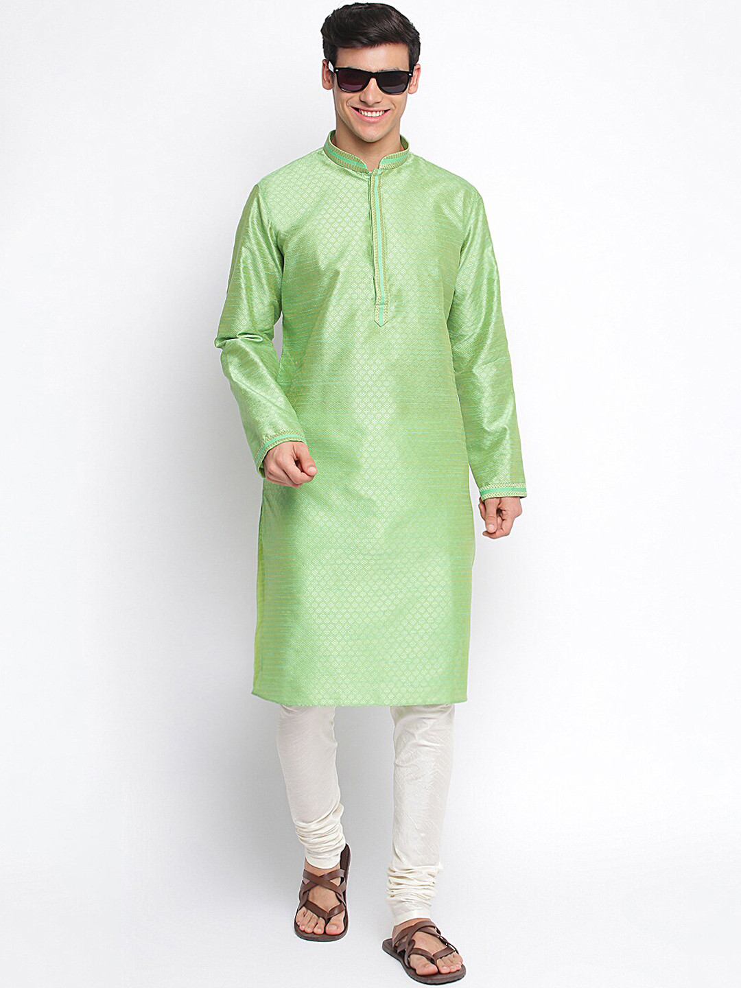 

Sanwara Men Green & Silver Self Design Kurta with Churidar