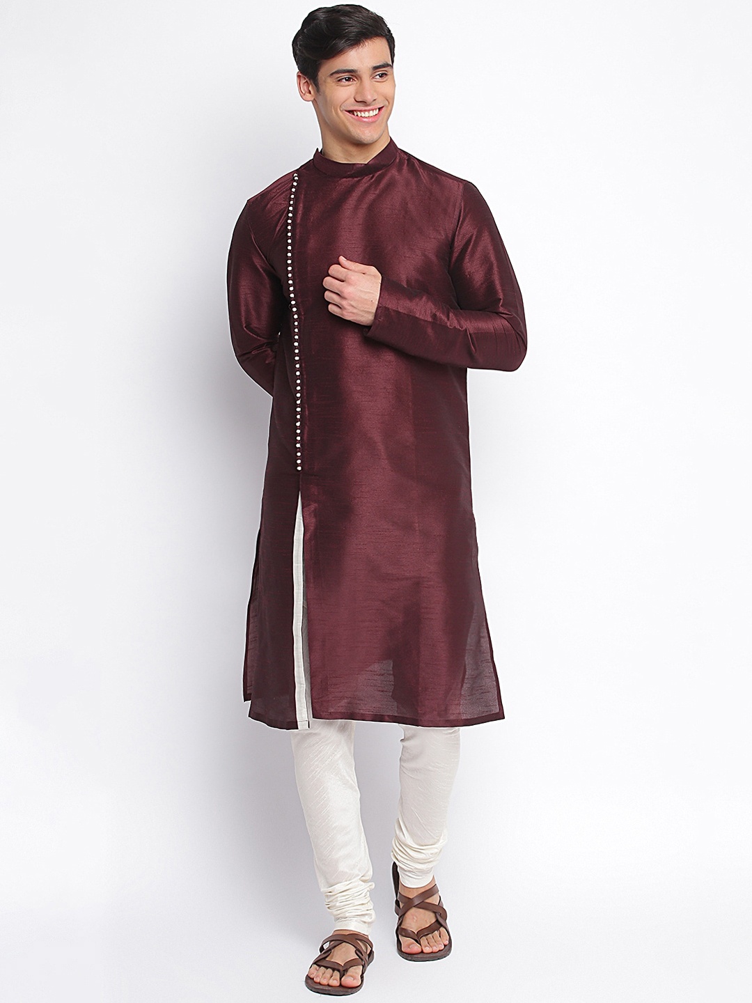 

Sanwara Men Red Regular Kurta with Churidar