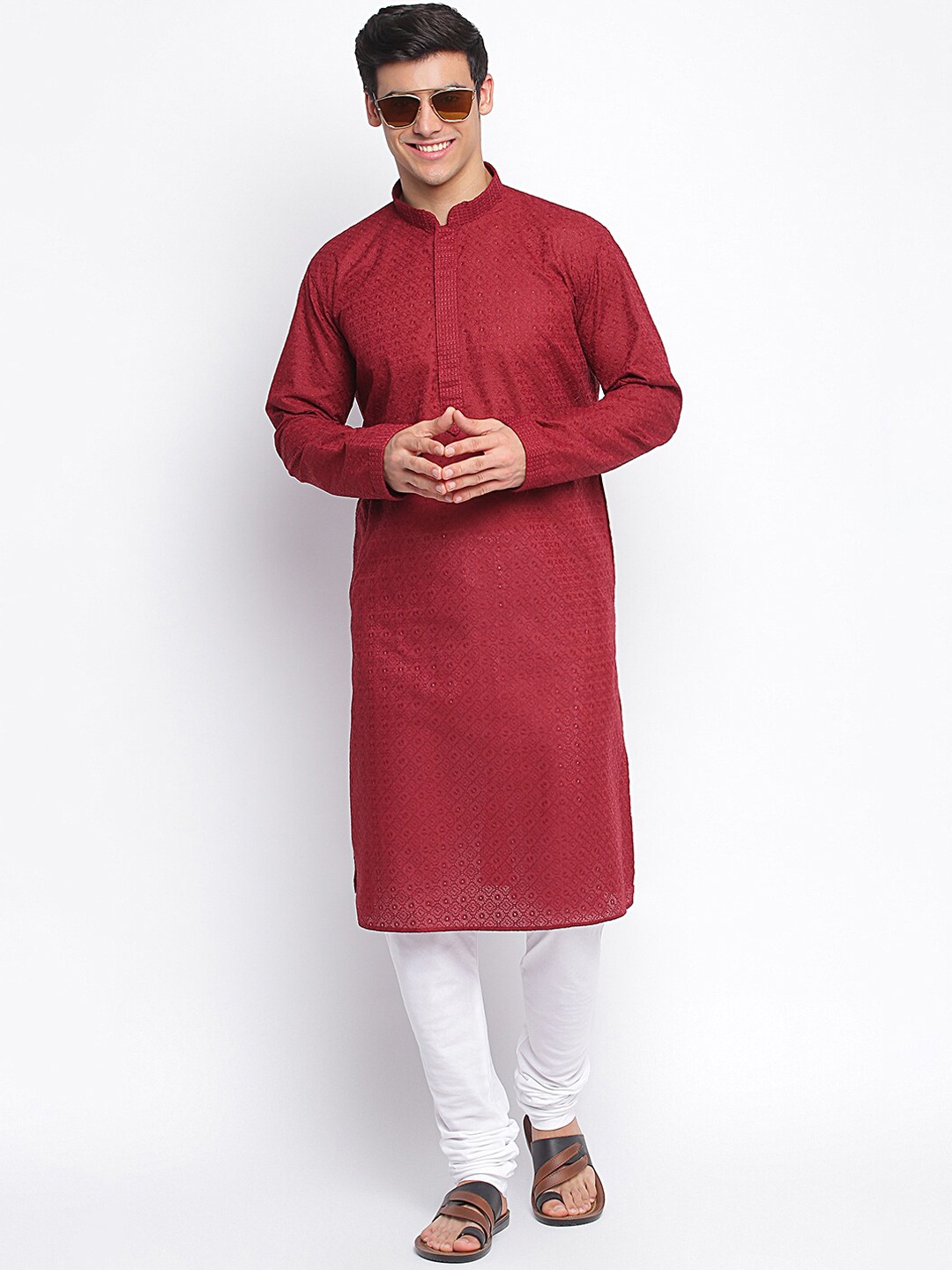 

Sanwara Men Maroon Chikankari Patterned Cotton Kurta with Churidar