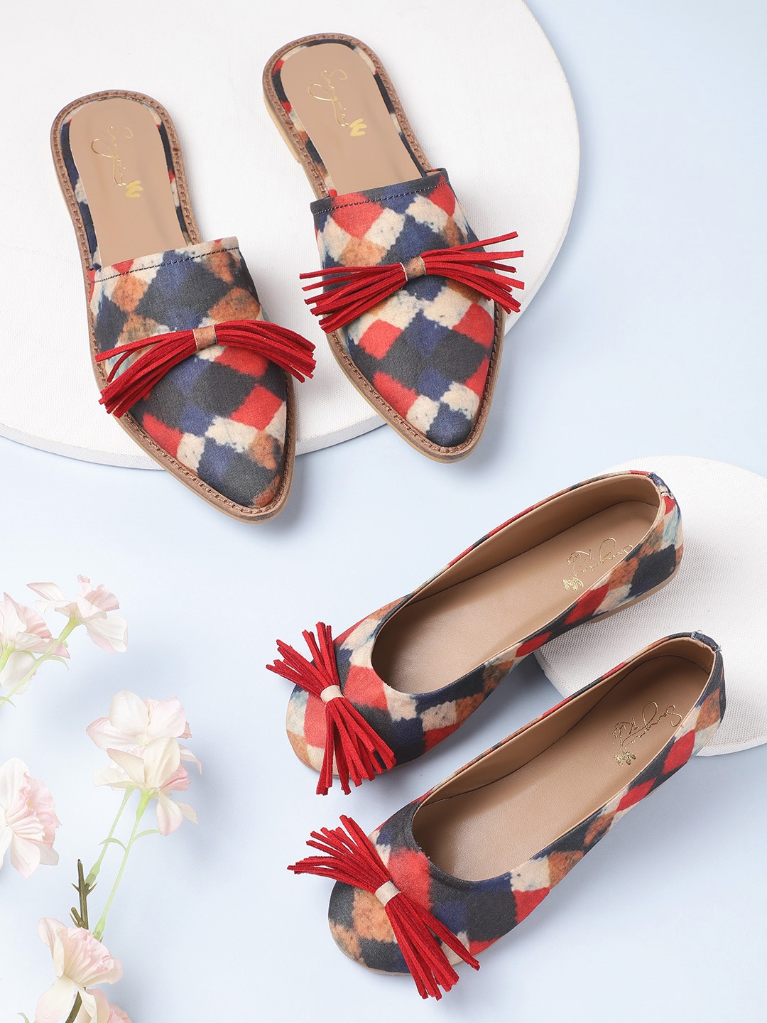 

Sangria Women Navy Blue & Red Geometric Print Mules with Tassels