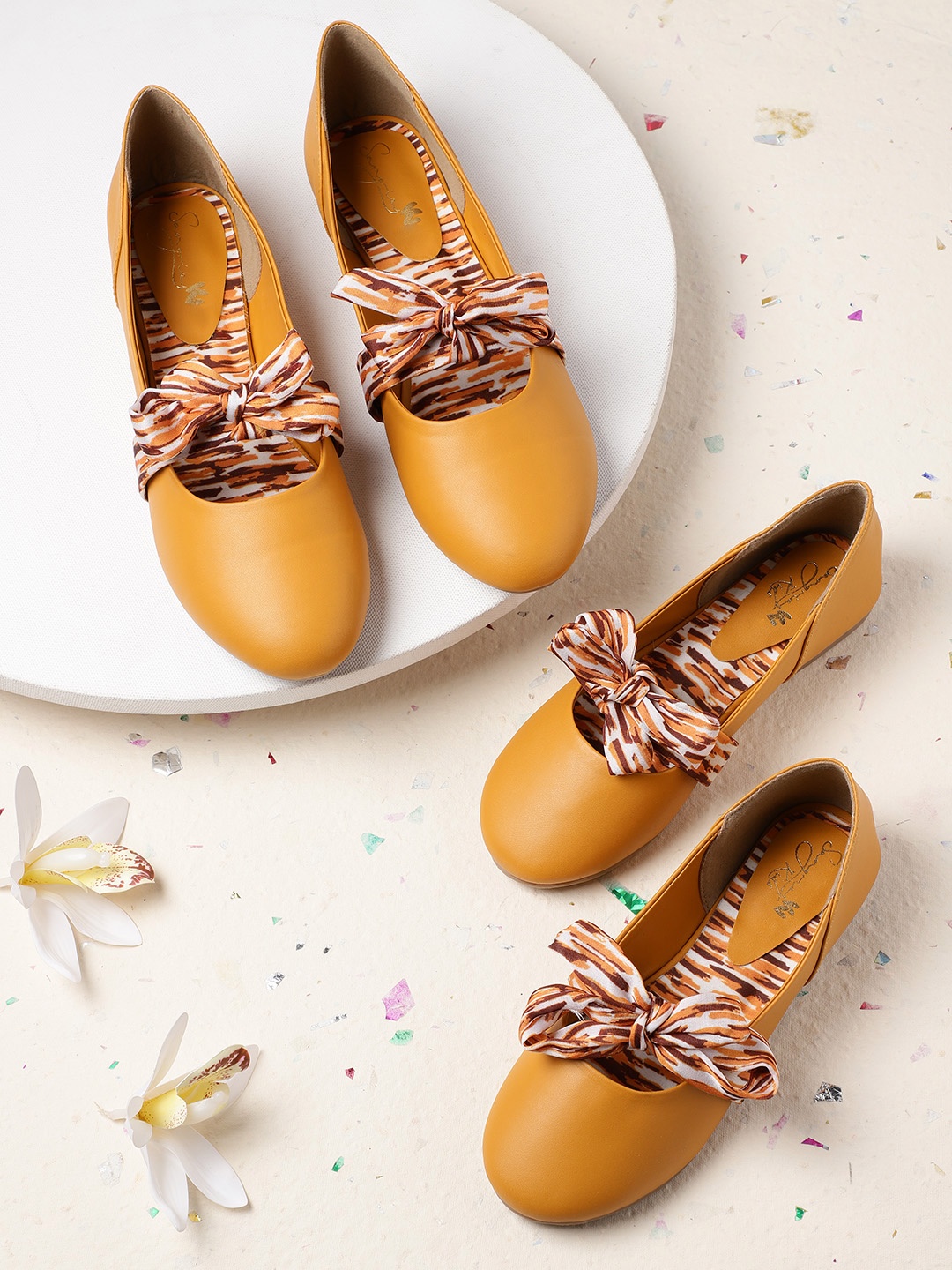 

Sangria Women Mustard Solid Ballerinas Flats with Bows