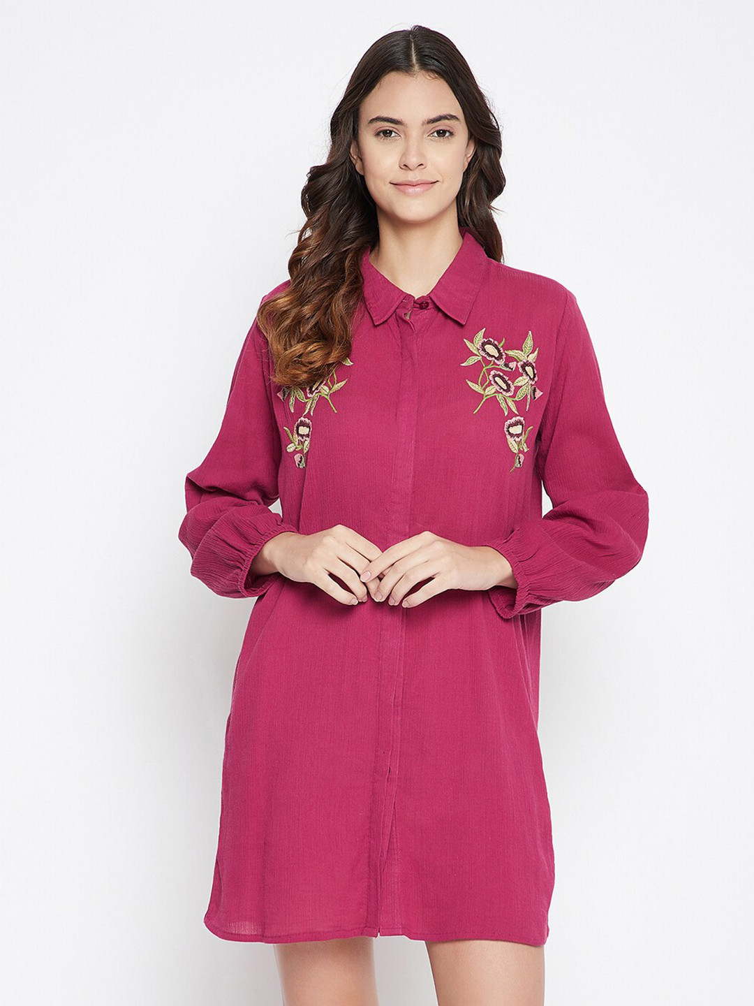 

Clovia Women Pink Floral Printed Collared Night Dress