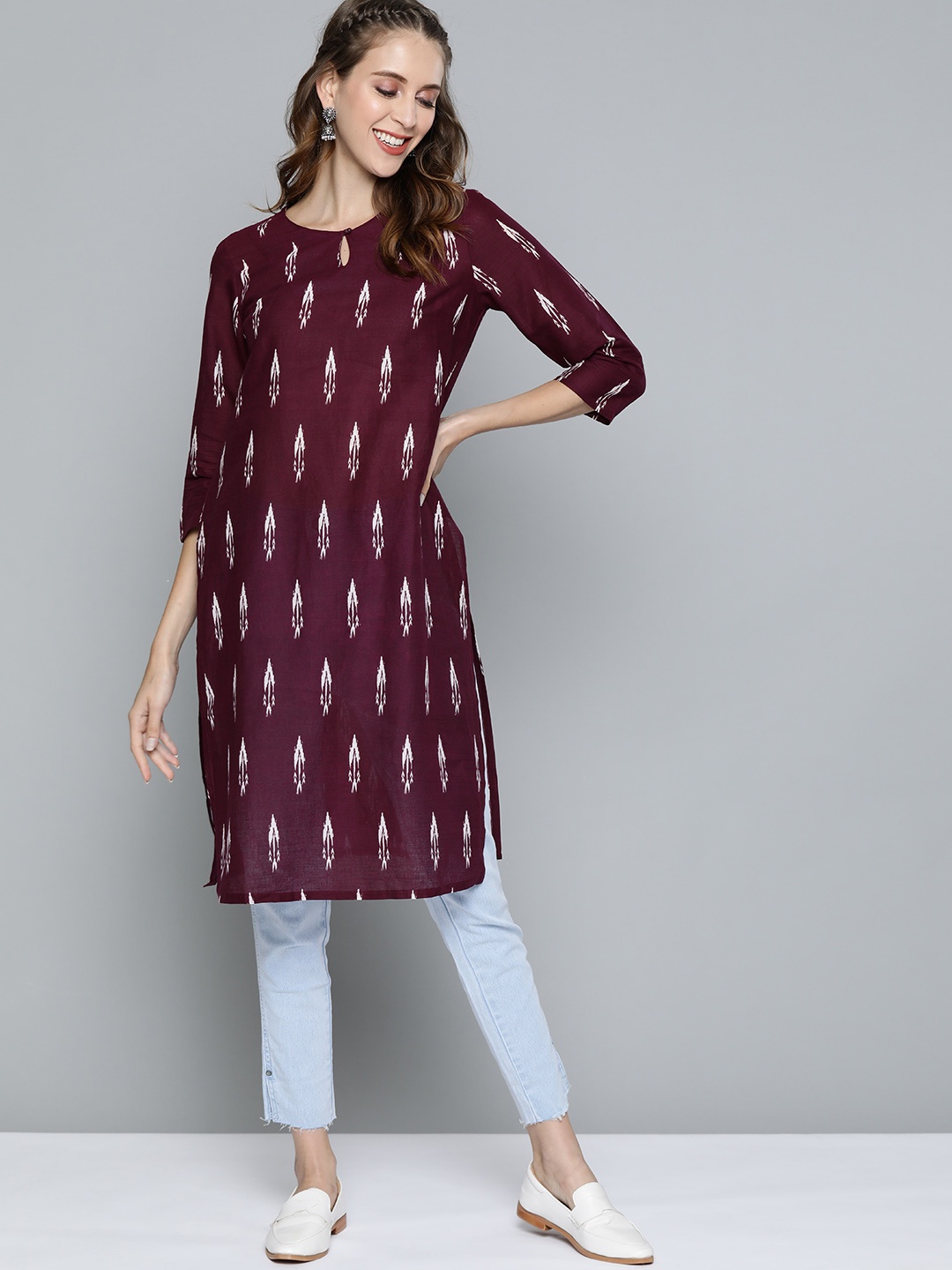 

HERE&NOW Women Burgundy & White Printed Keyhole Neck Kurta