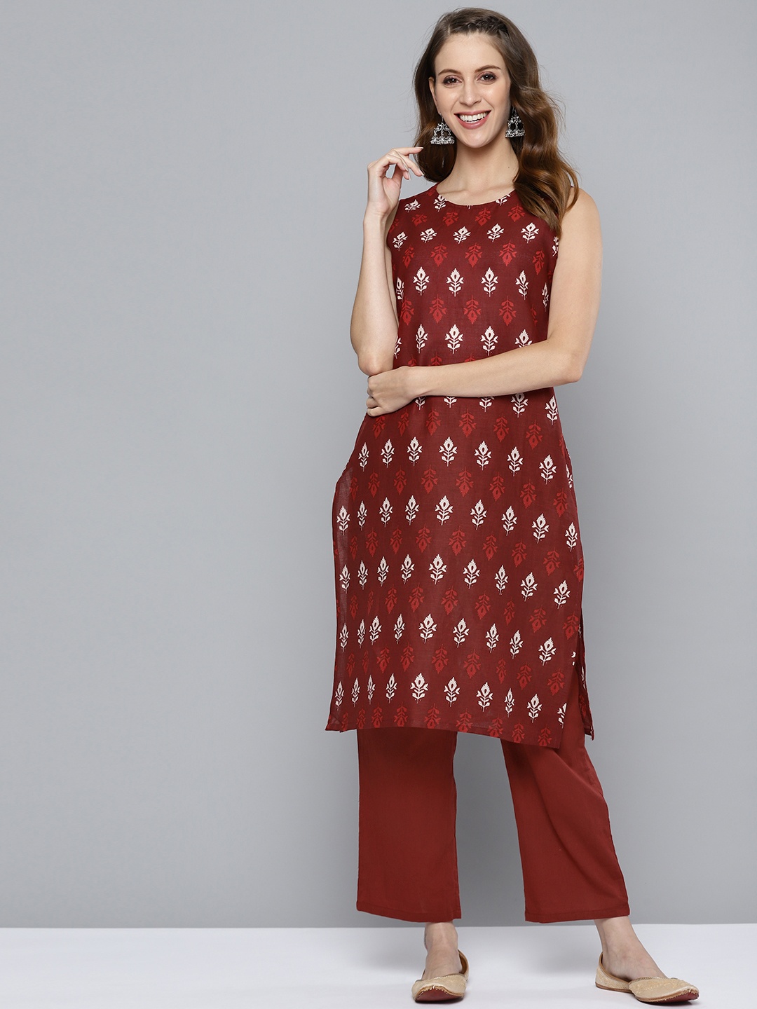 

HERE&NOW Women Maroon & White Motifs Print Pure Cotton Straight Kurta with Palazzos