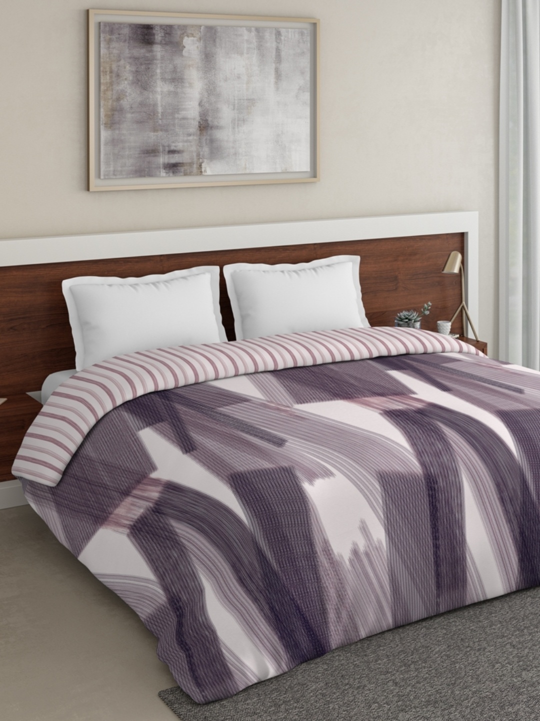 

DDecor Burgundy Geometric Printed Mild Winter 210 GSM Double Bed Comforter