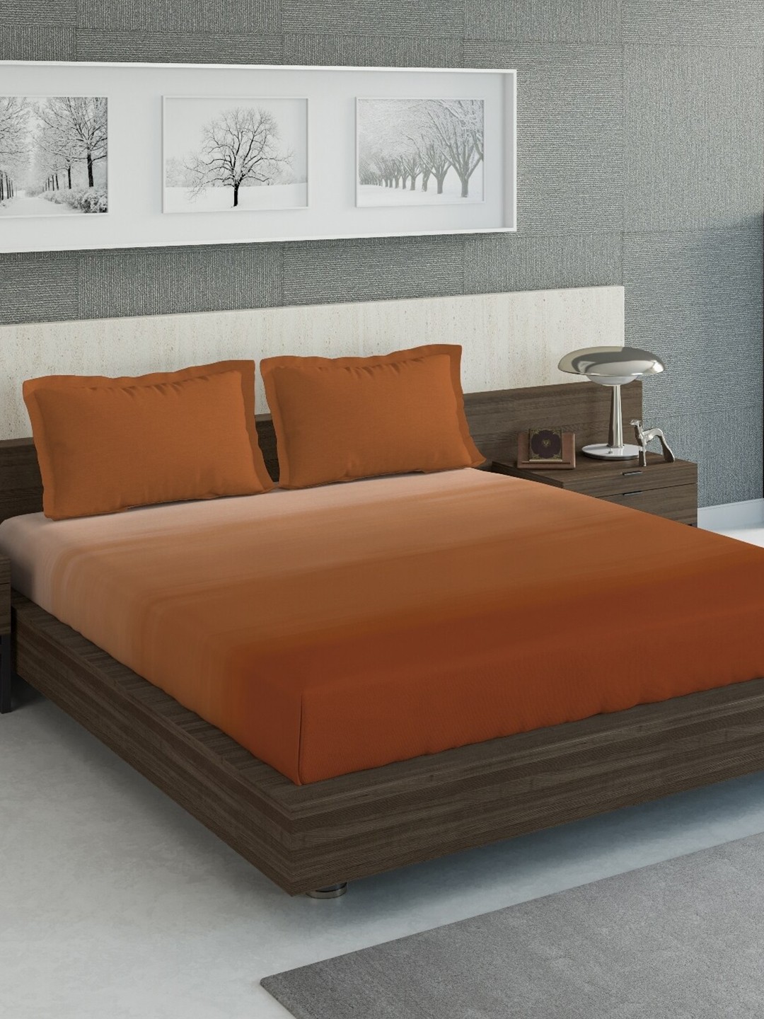 

DDecor Red Ombre 130 TC Queen Bedsheet with 2 Pillow Covers