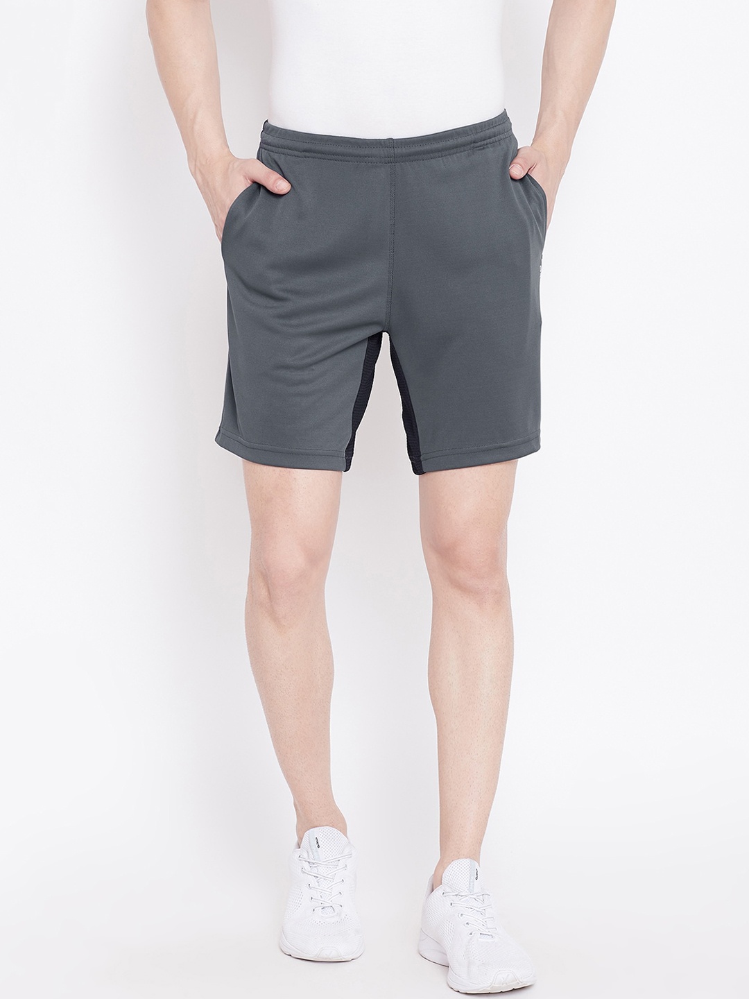 

ATHLISIS Men Grey Colourblocked Sports Shorts