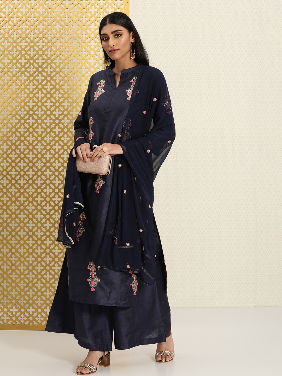 

House of Pataudi Women Navy Blue Embroidered Jashn Kurta with Palazzos & Dupatta