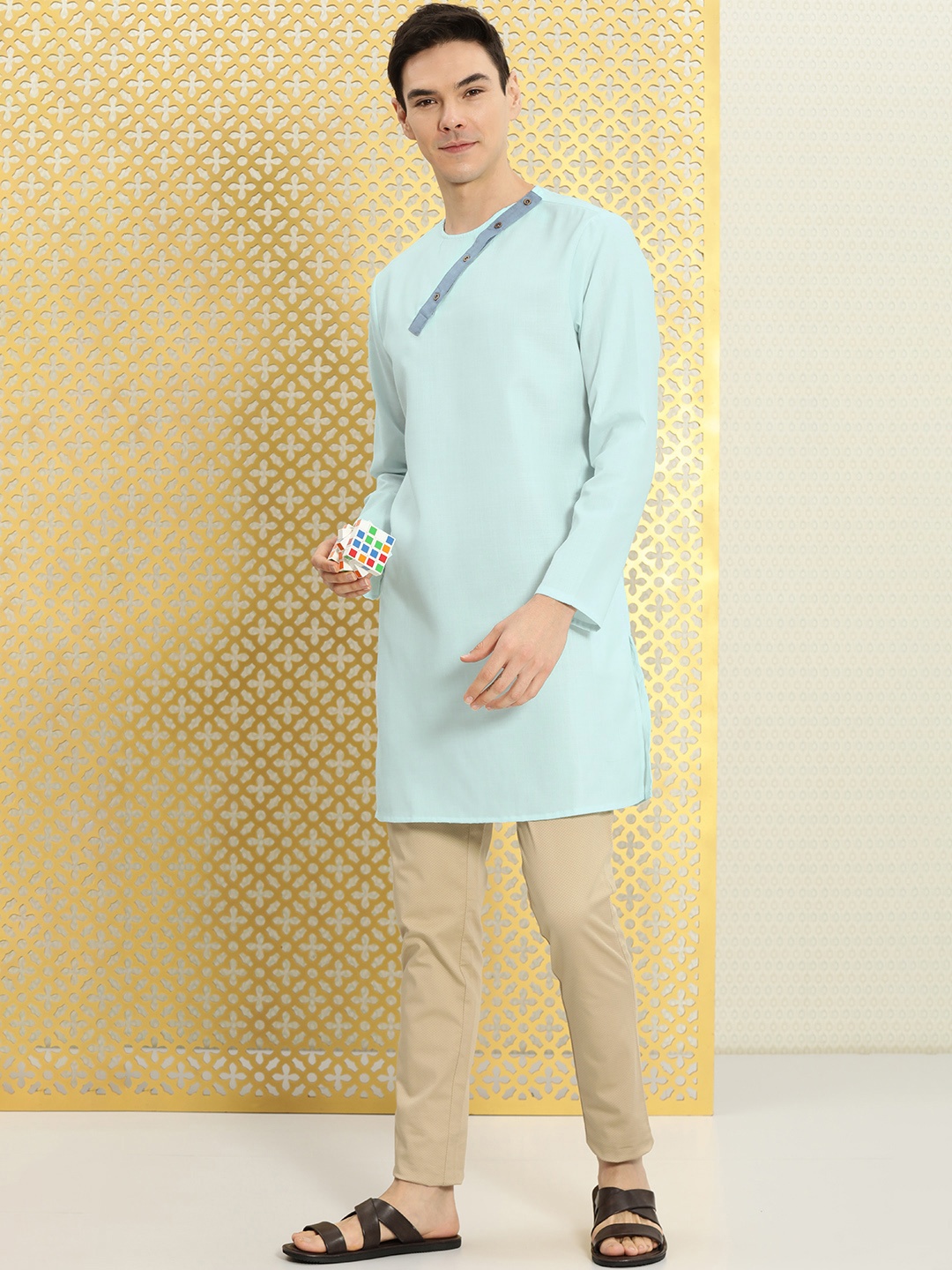 

Ode by House of Pataudi Men Turquoise Blue Kurta